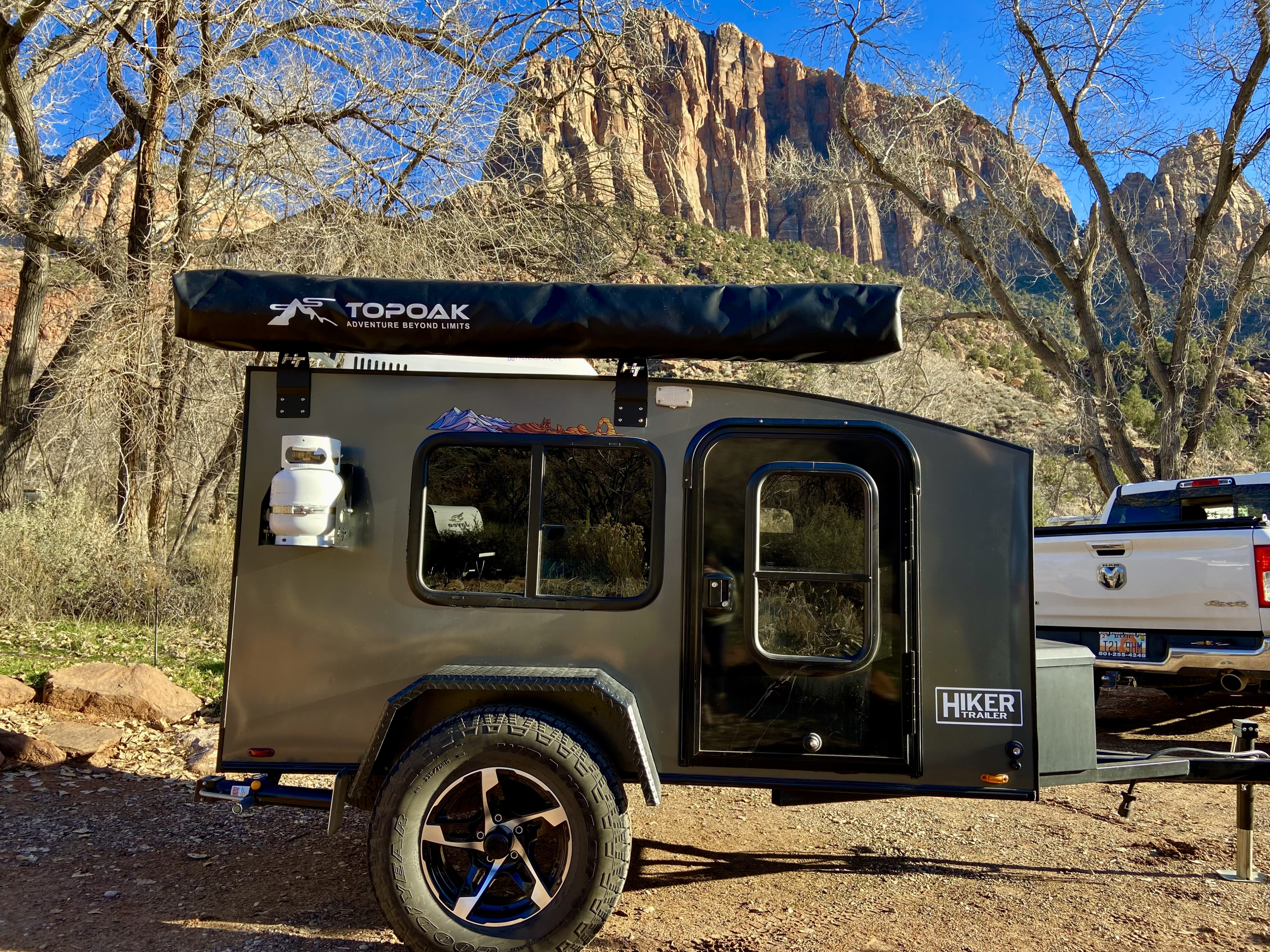 Meet R2 Bee2! Your lightweight, dog friendly Hiker Trailer