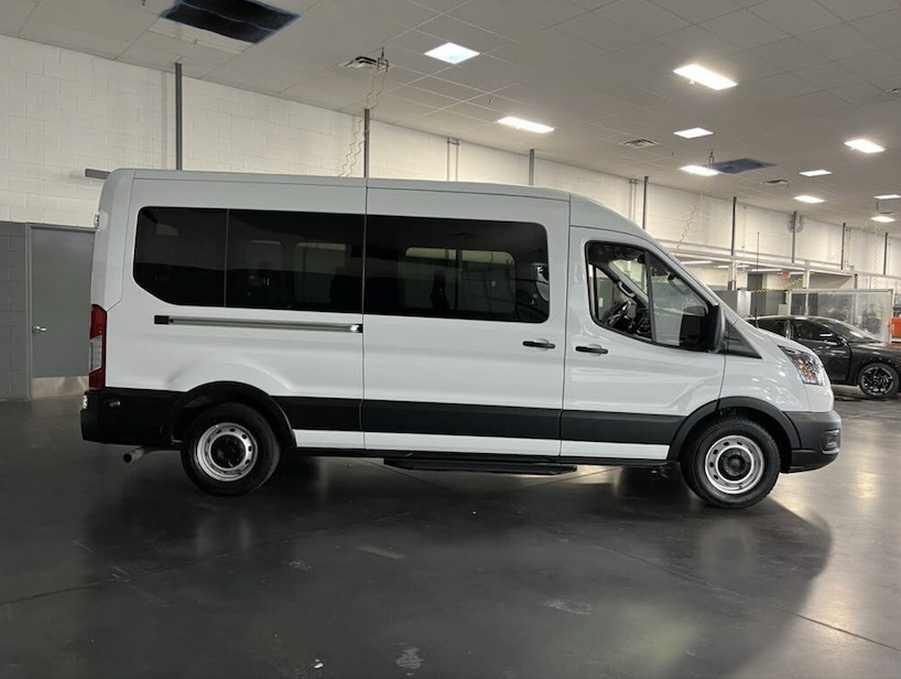 2024 Ford Transit r