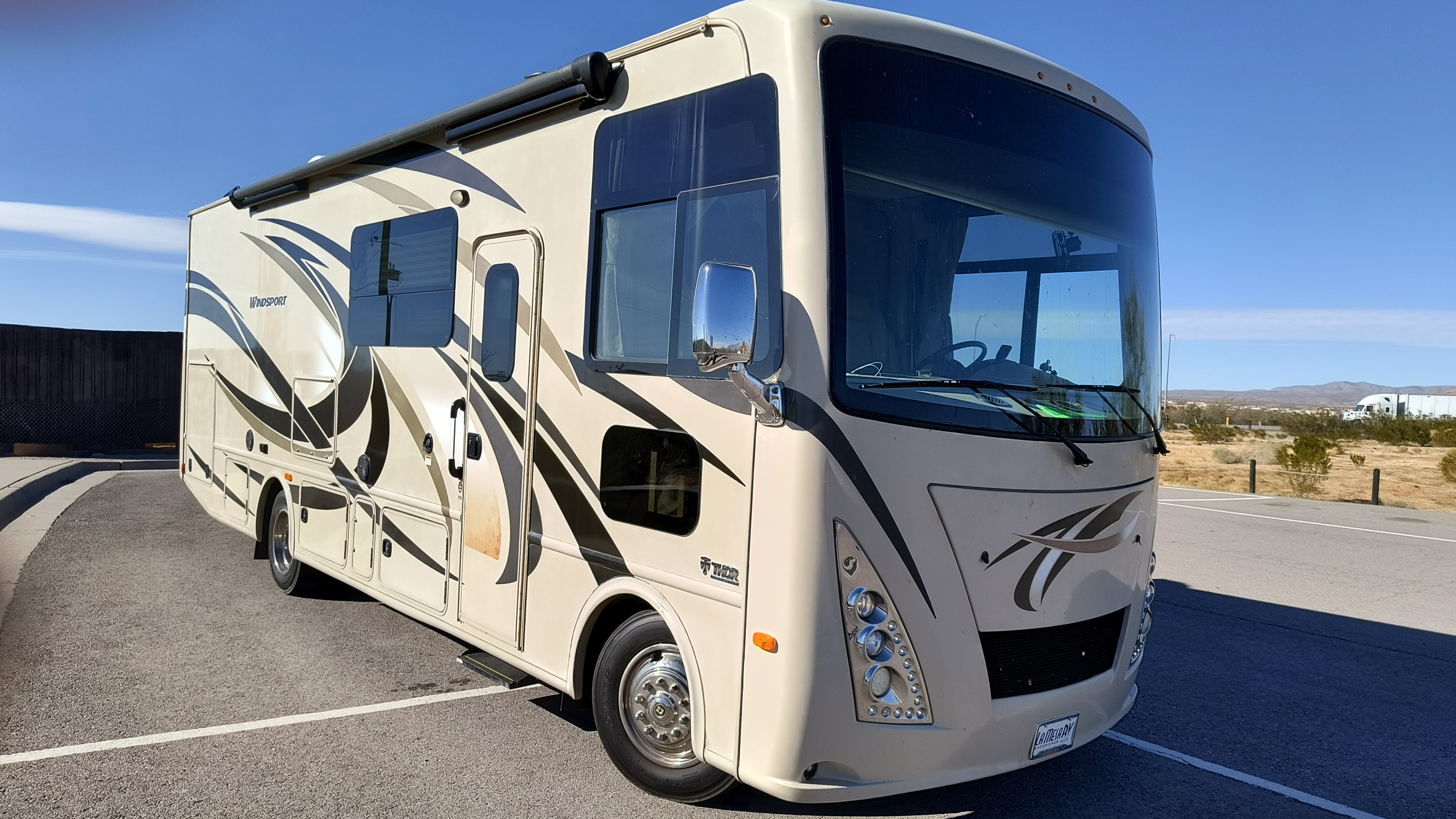 2017 Thor Motor Coach Windsport 29M