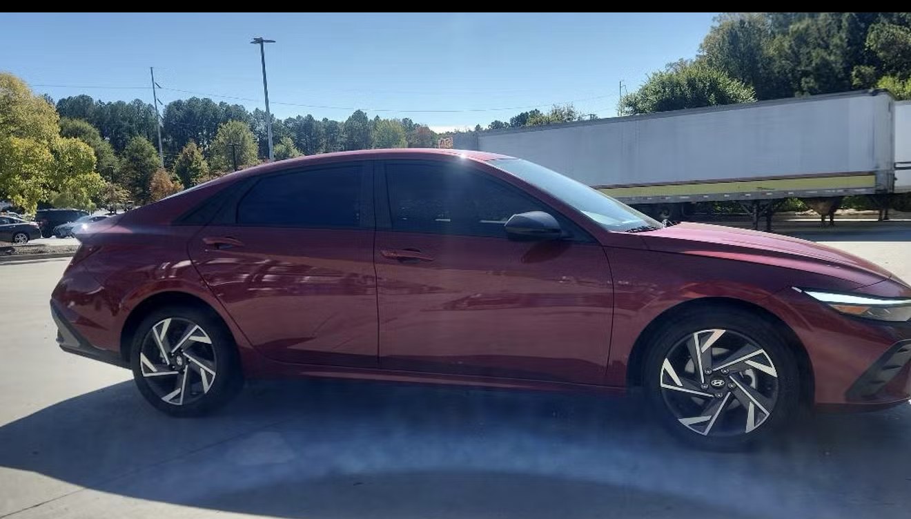2025 Hyundai Elantra