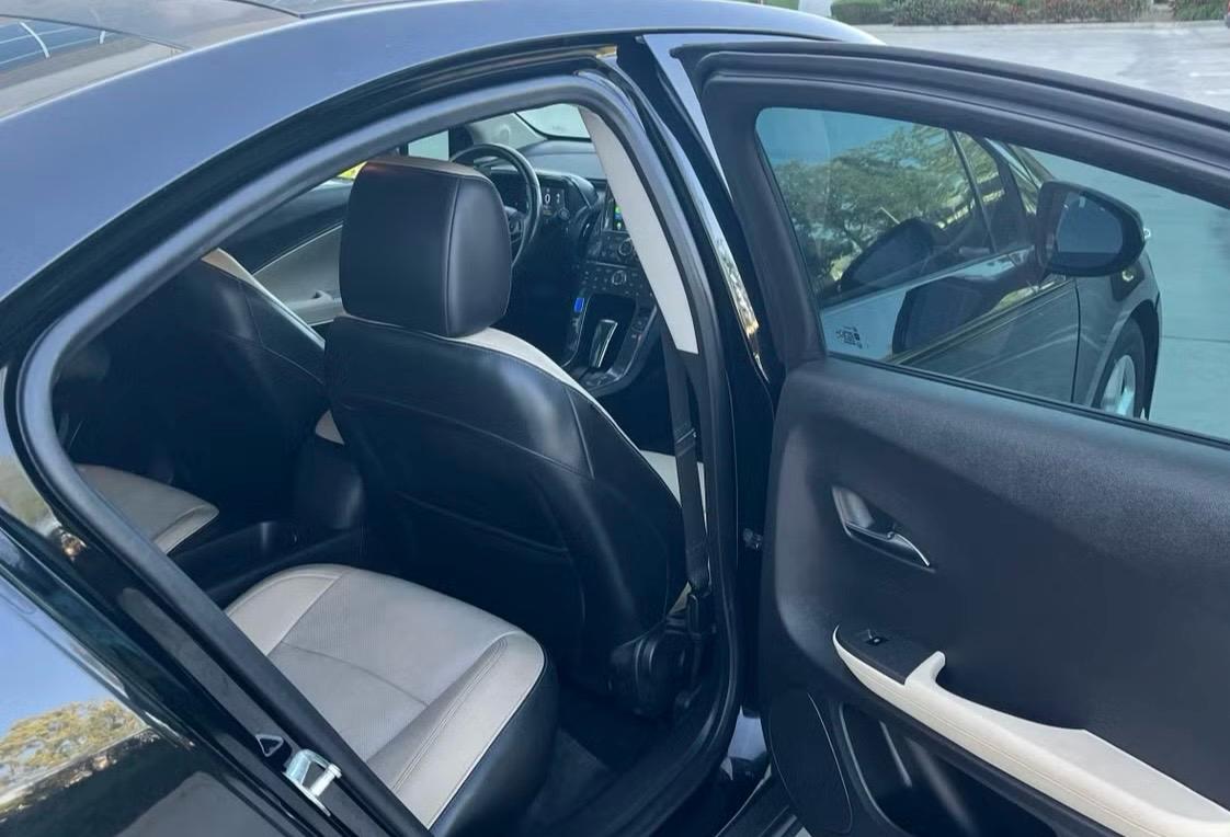 2012 Chevrolet Volt