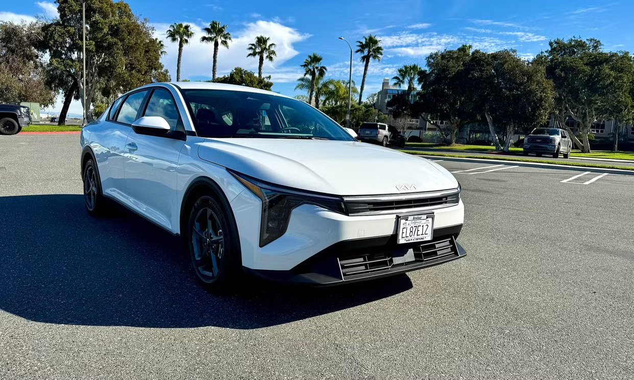 2026 Kia k4