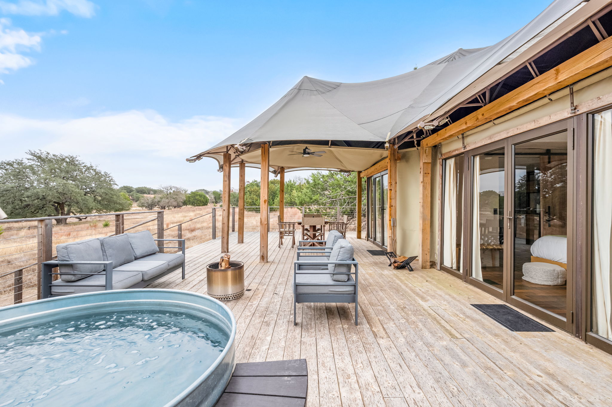 Outdoorsy Hill Country