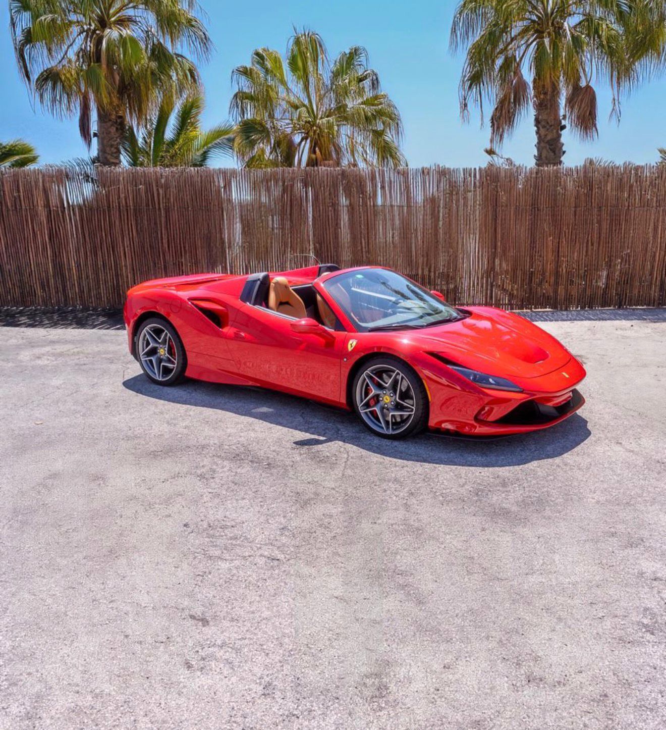 2021 FERRARI F8