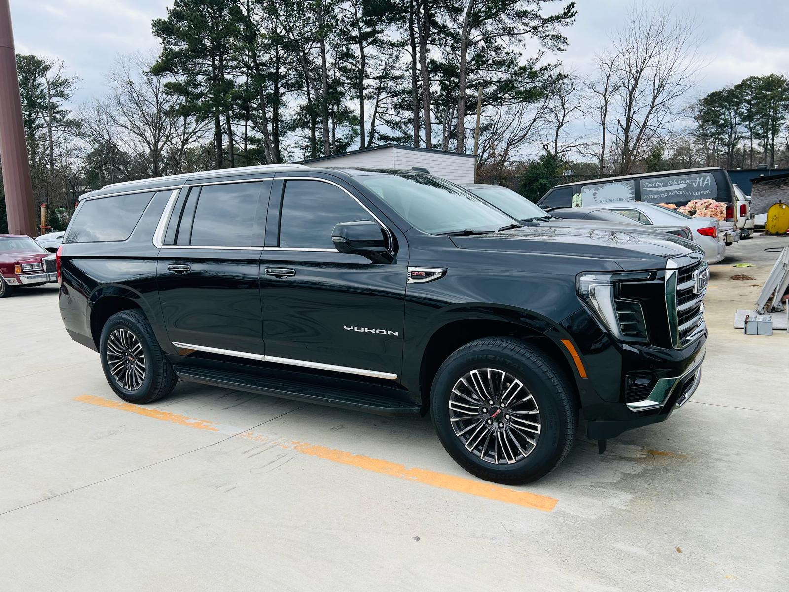 2025 GMC Yukon XL