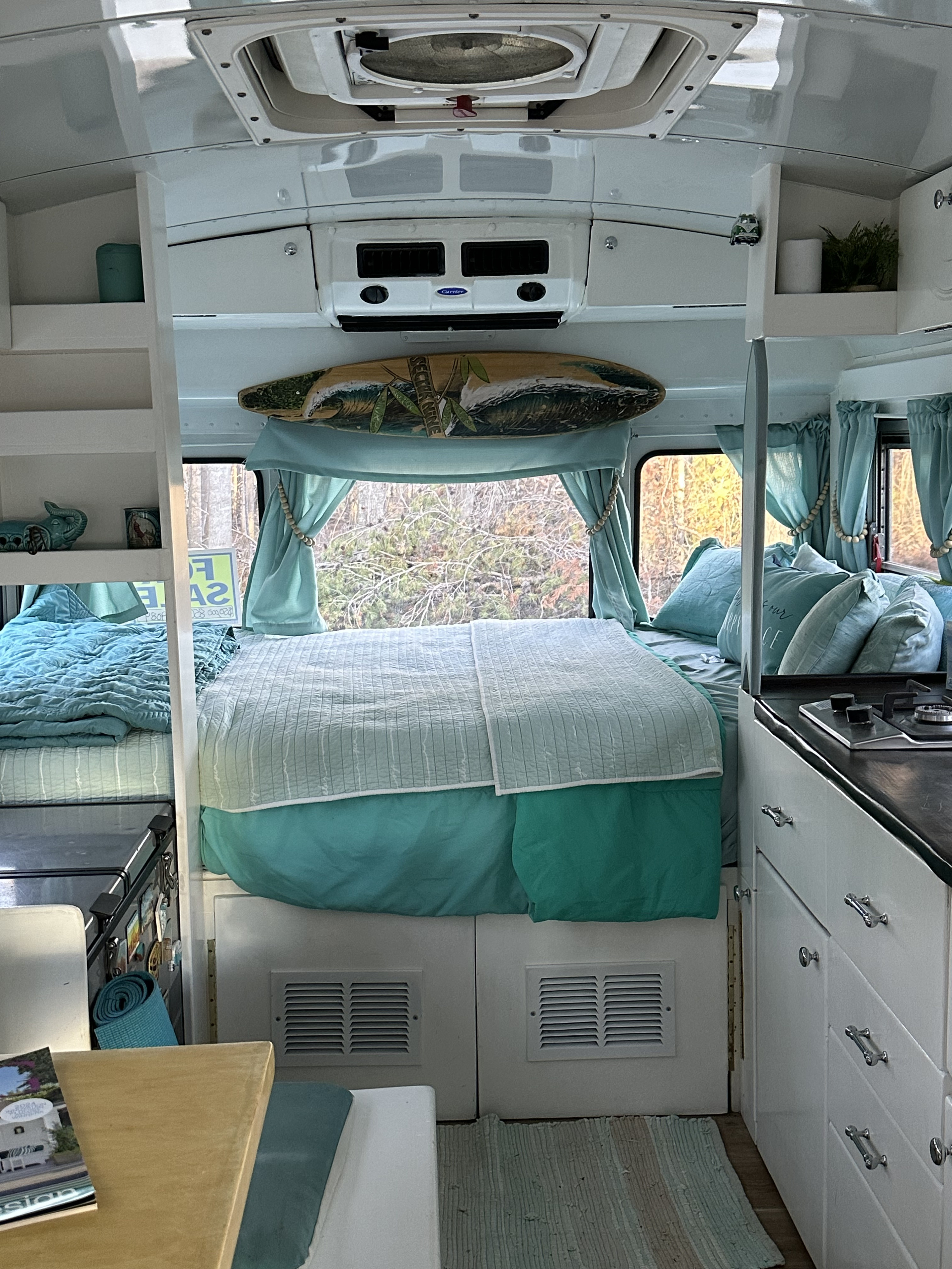 2006 Chevy Express Class B in Stillwater, PA | Outdoorsy