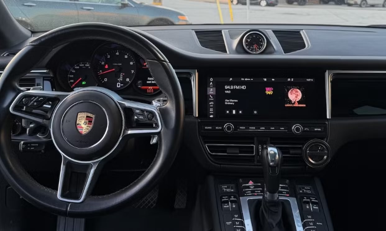 2021 Porsche Macan