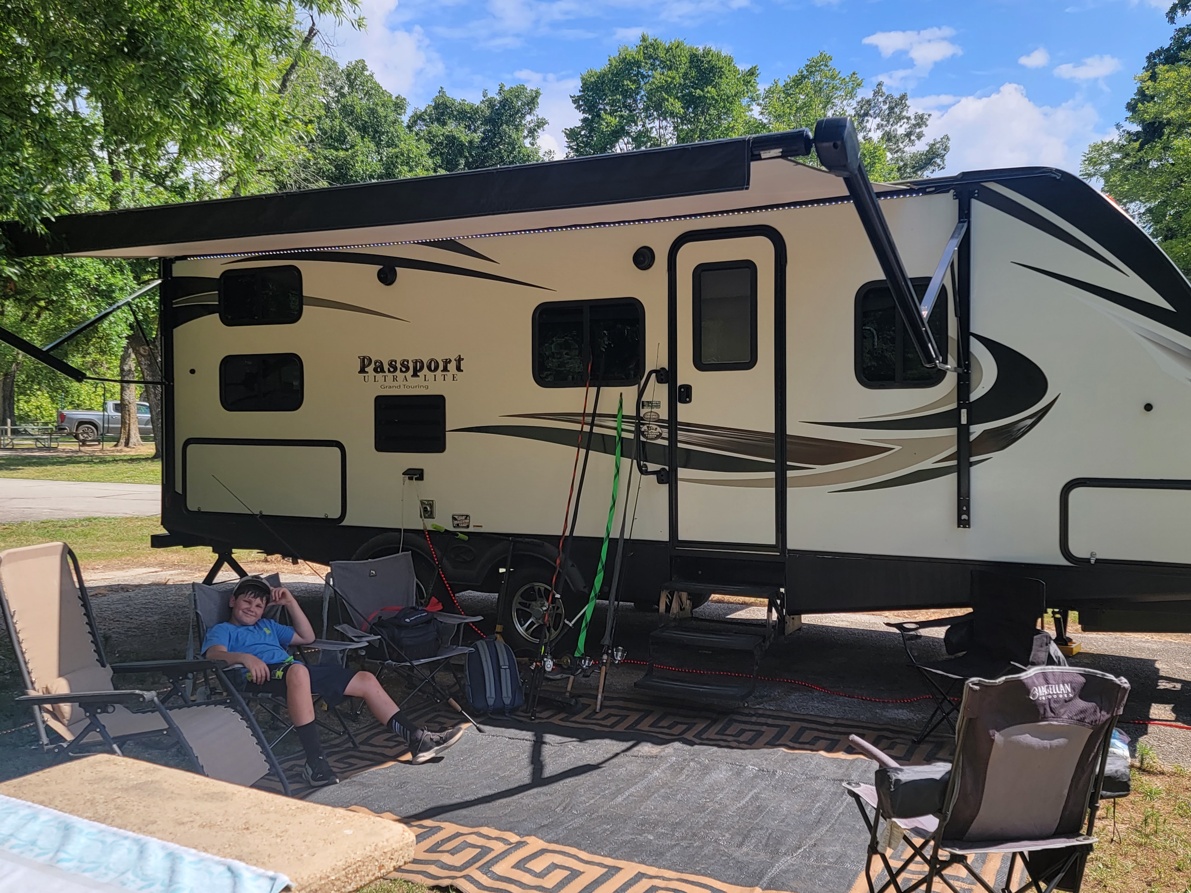 2018 *BUNKHOUSE* Keystone RV Passport 2400BH Grand Touring
