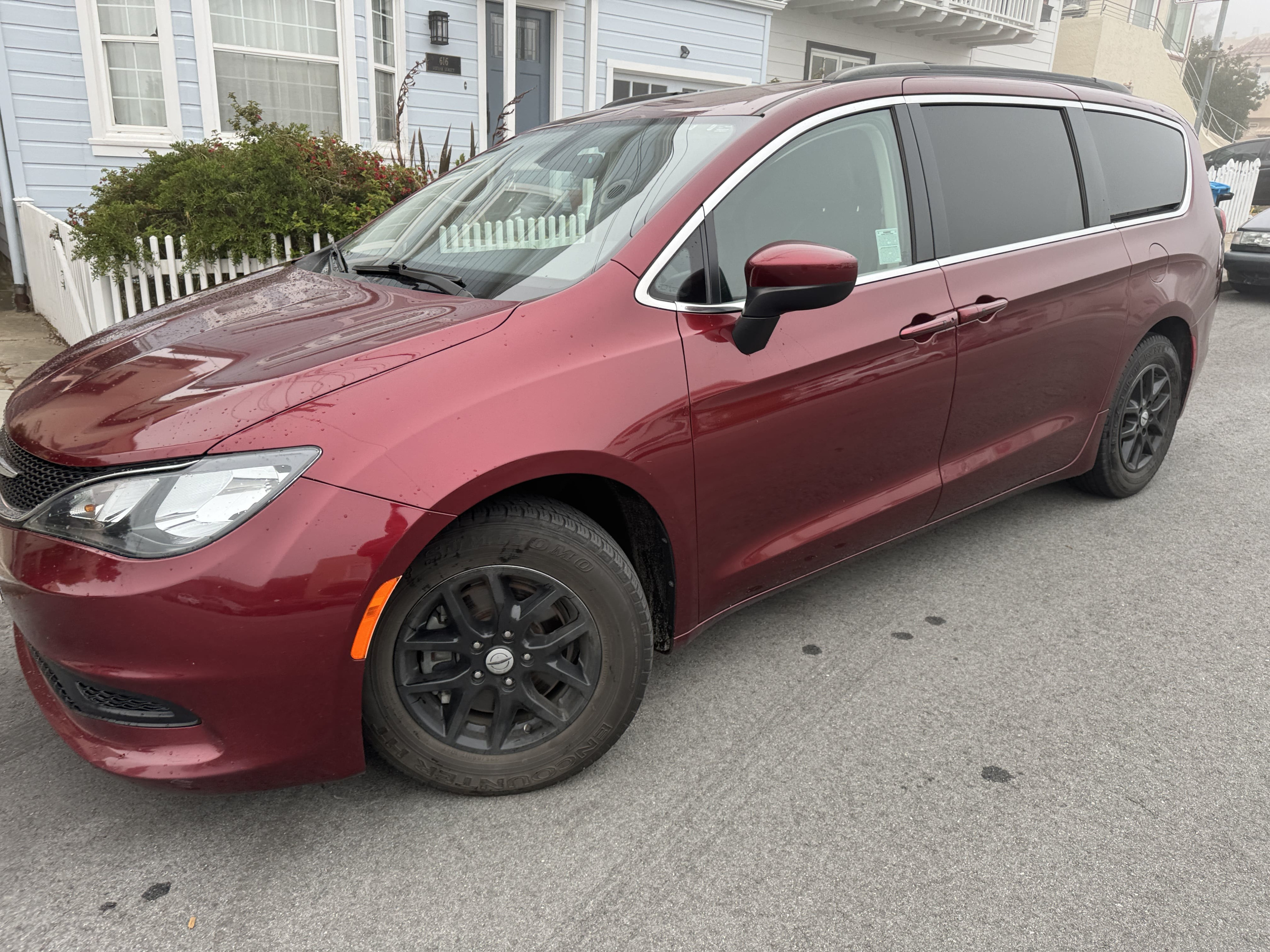 2021 Chrysler Voyager