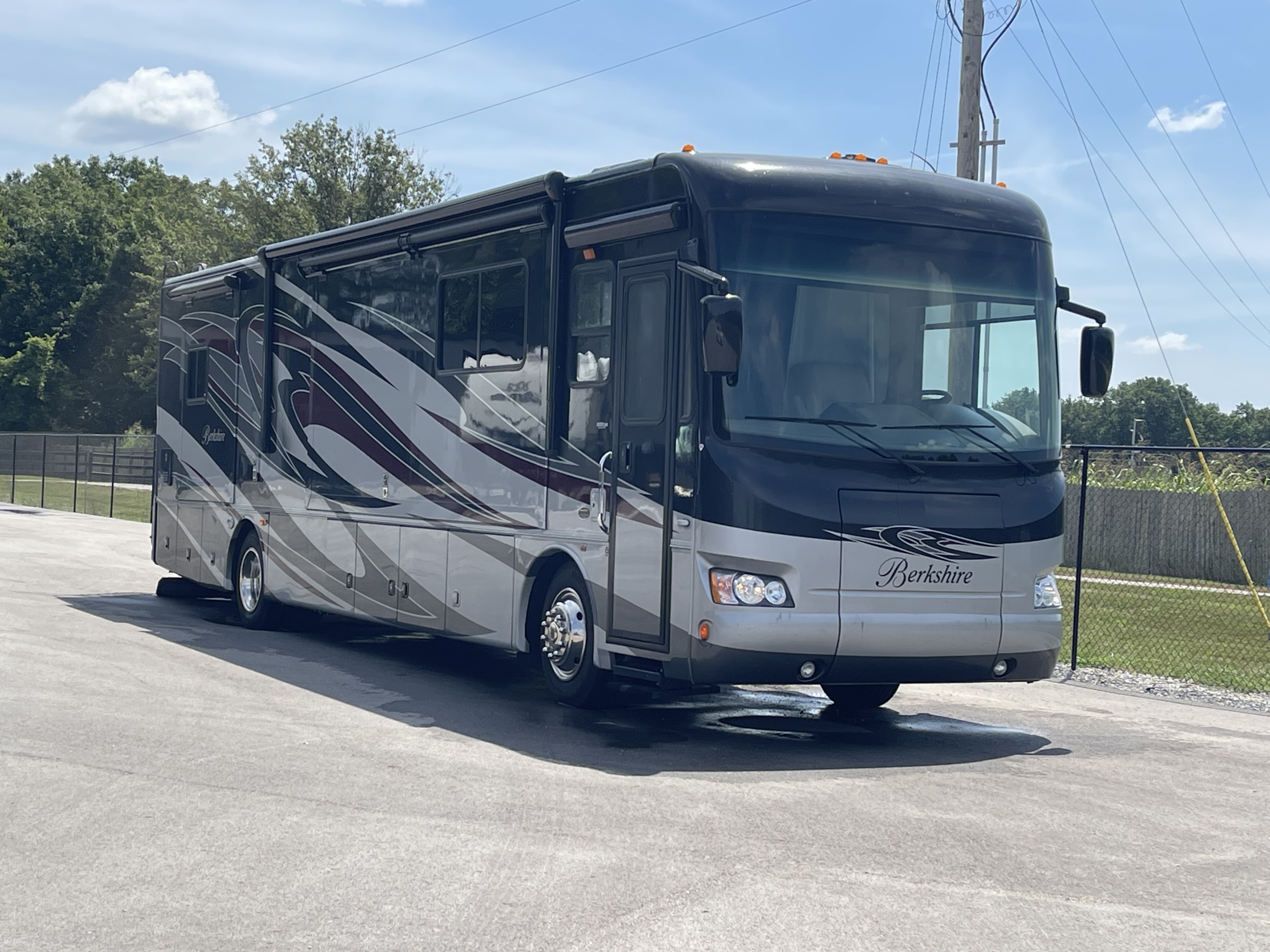 2013 Forest River Berkshire Motorhome