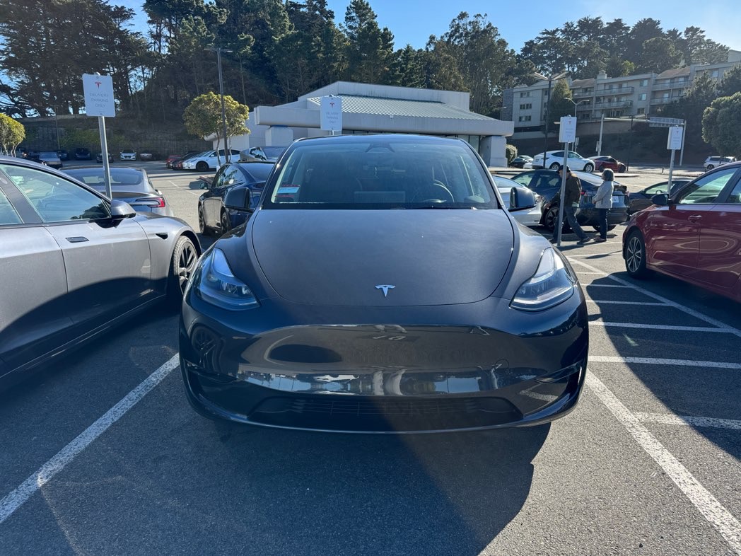 2025 Tesla Model Y
