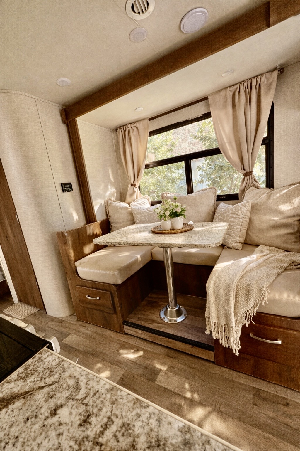 2020 Jayco Redhawk Class C in San Antonio, TX | Outdoorsy