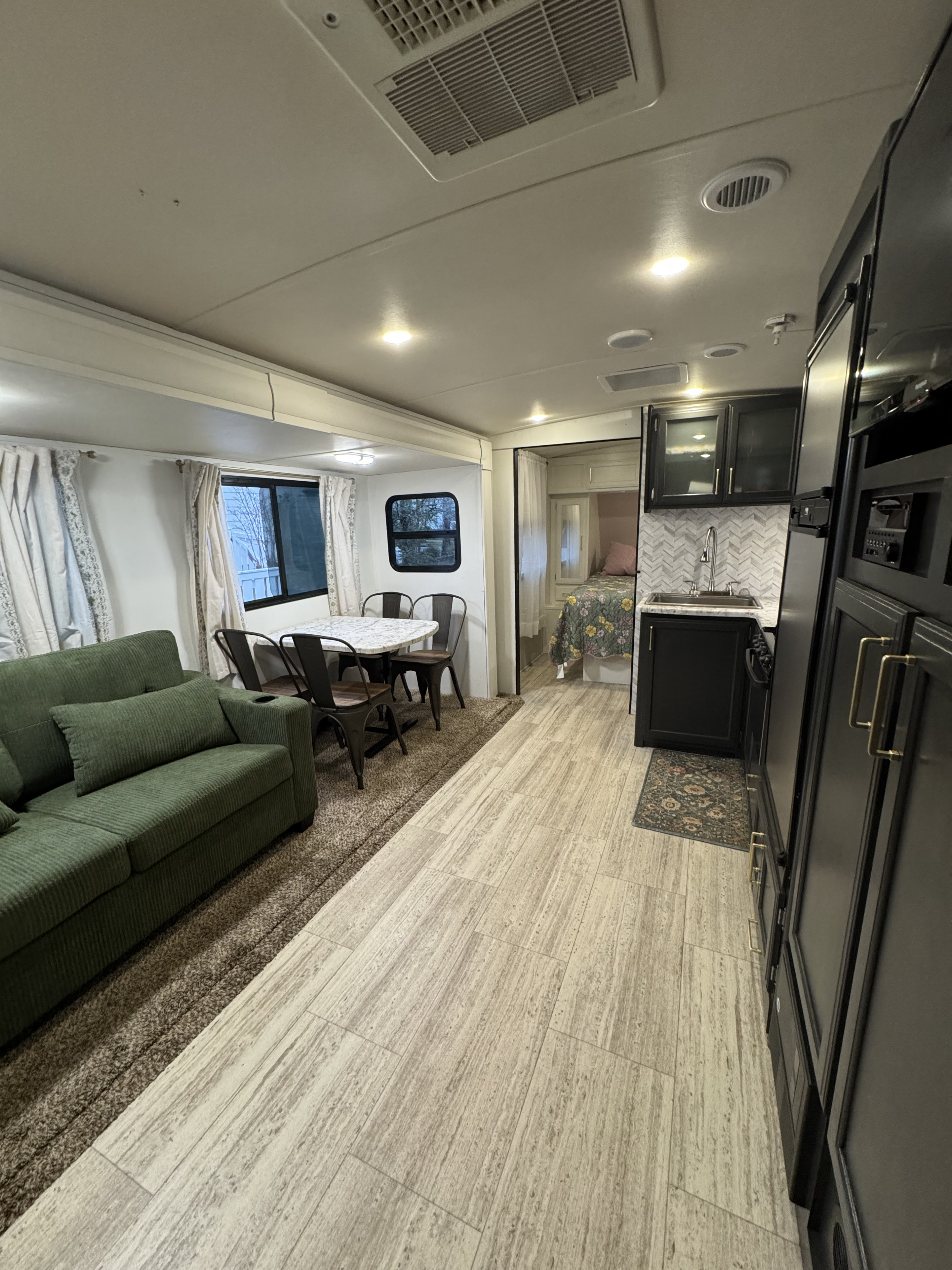 Adventure Awaits- 2017 Grand Design Imagine 2800BH