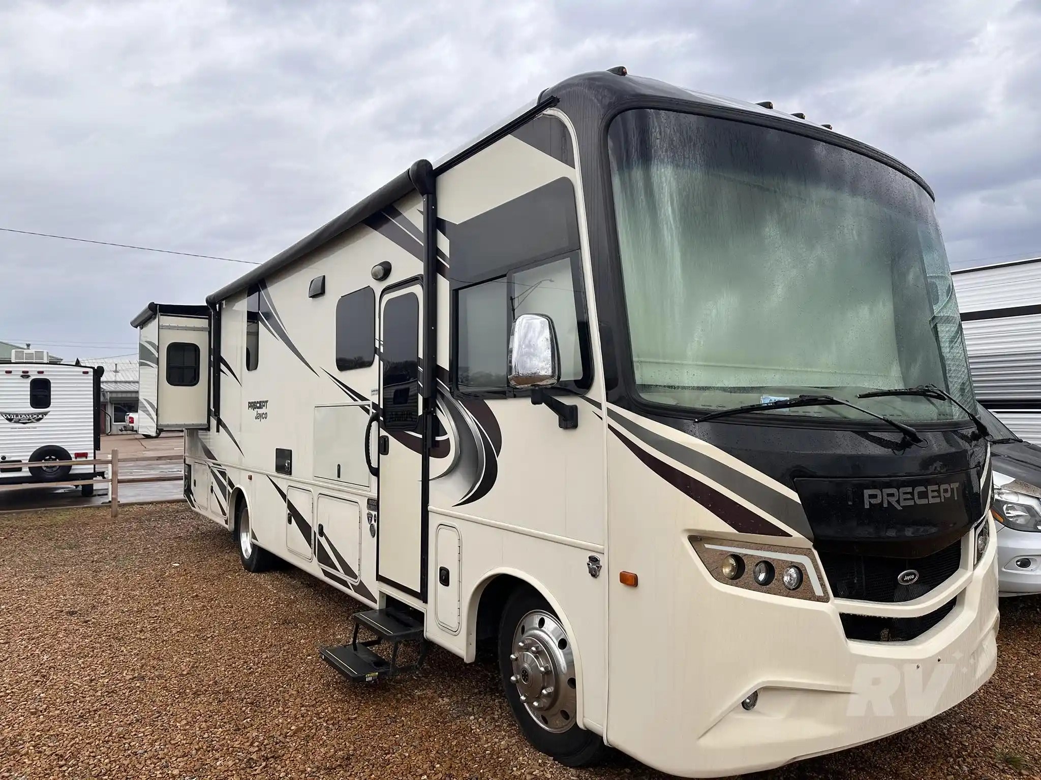 Jayco PRECEPT 33U