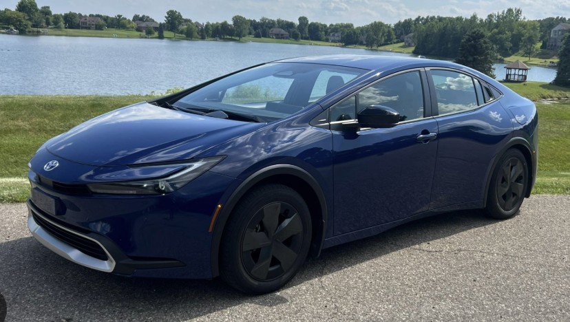 2024 Toyota Prius