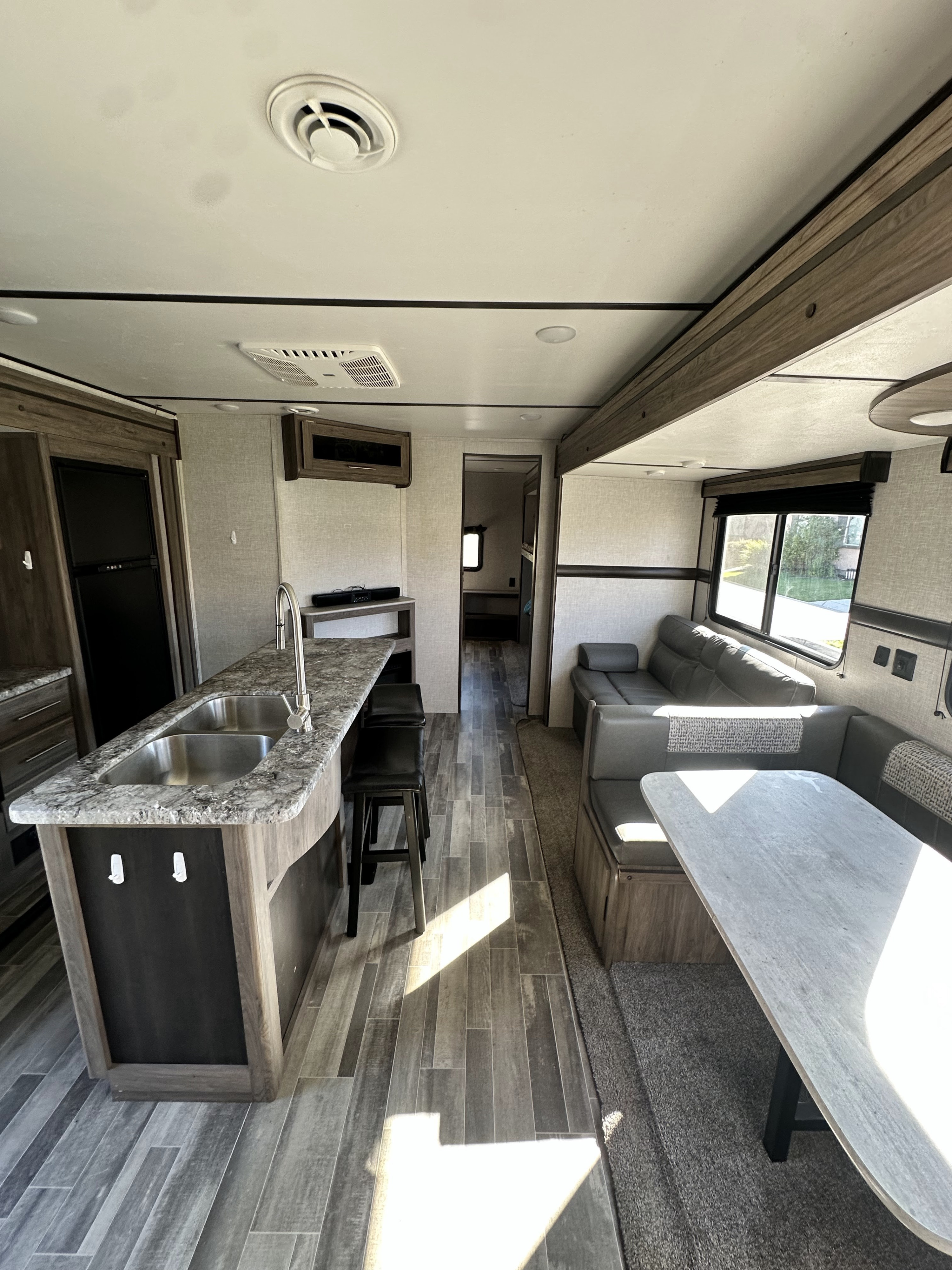2021 Crossroads – Zinger 331 Bunkhouse and Outdoor Kitchen - SLPS 8