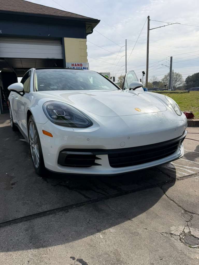 2017 PORSCHE PANAMERA