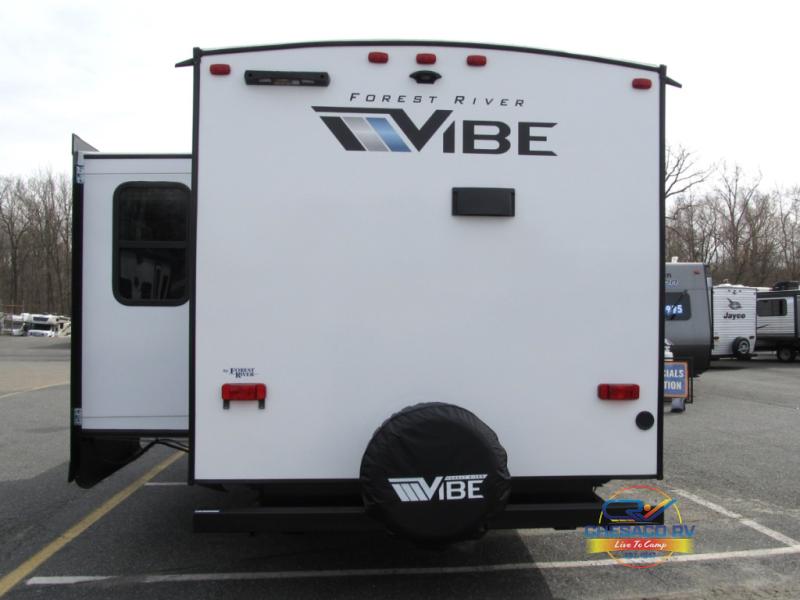 Vibe & Unwind | Spacious Luxury Camper