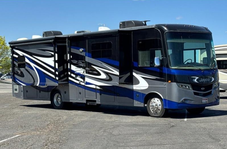 2017 Jayco Precept 36T – Spacious Motorhome for Families & Groups