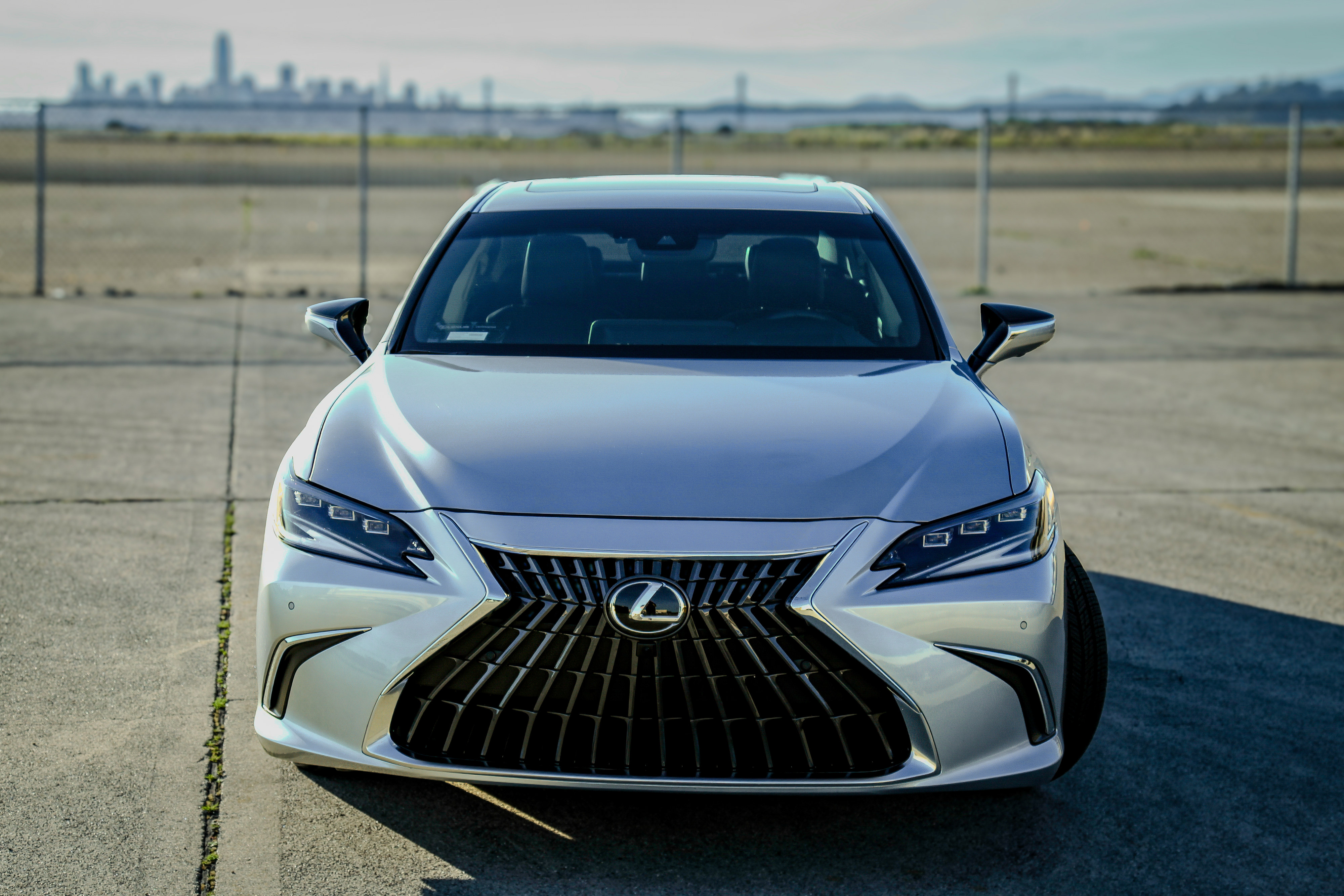 2025 Lexus ES