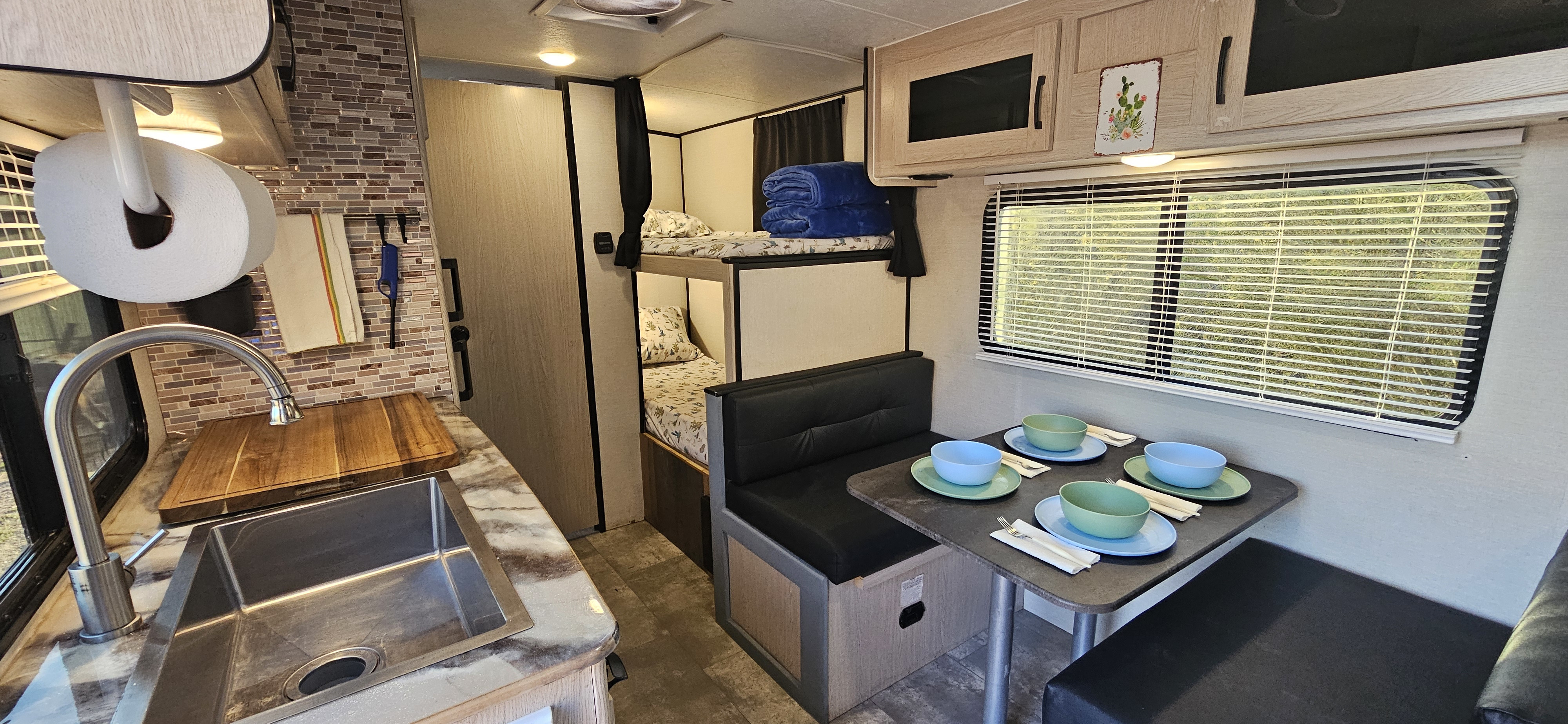 Travel trailer RV Rental 