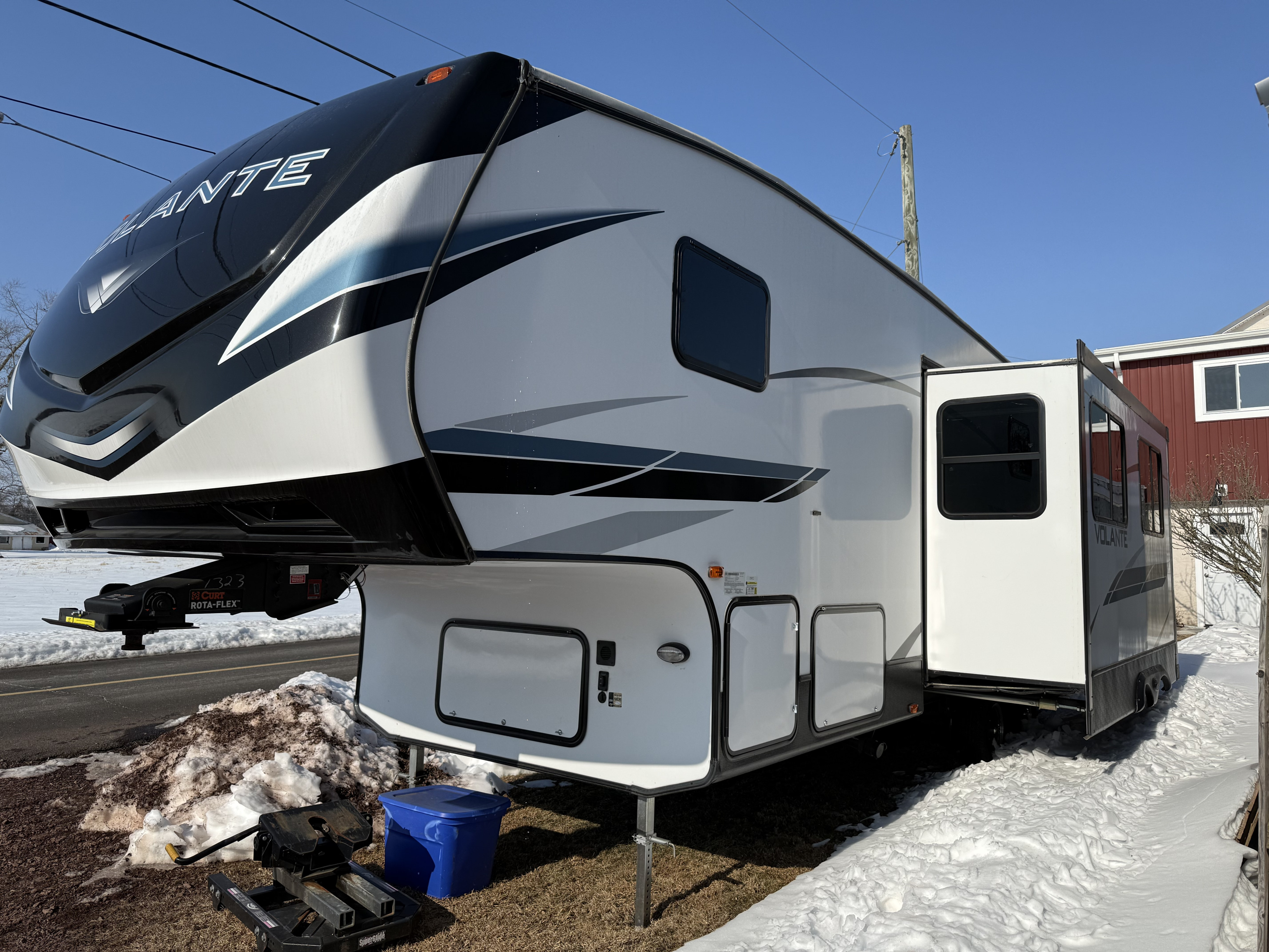 Finger Lakes RV Rentals "Volante"