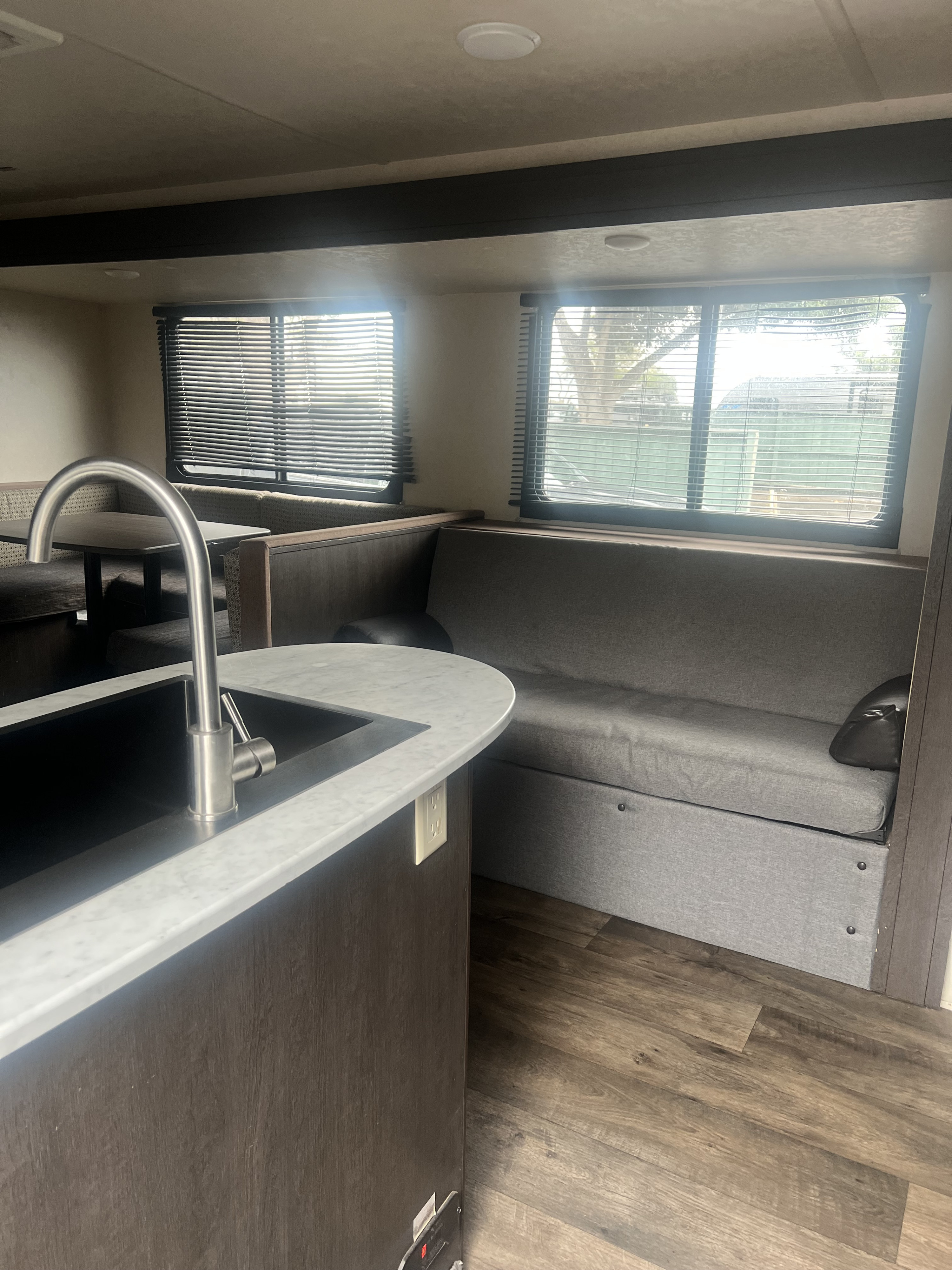 Travel trailer RV Rental 