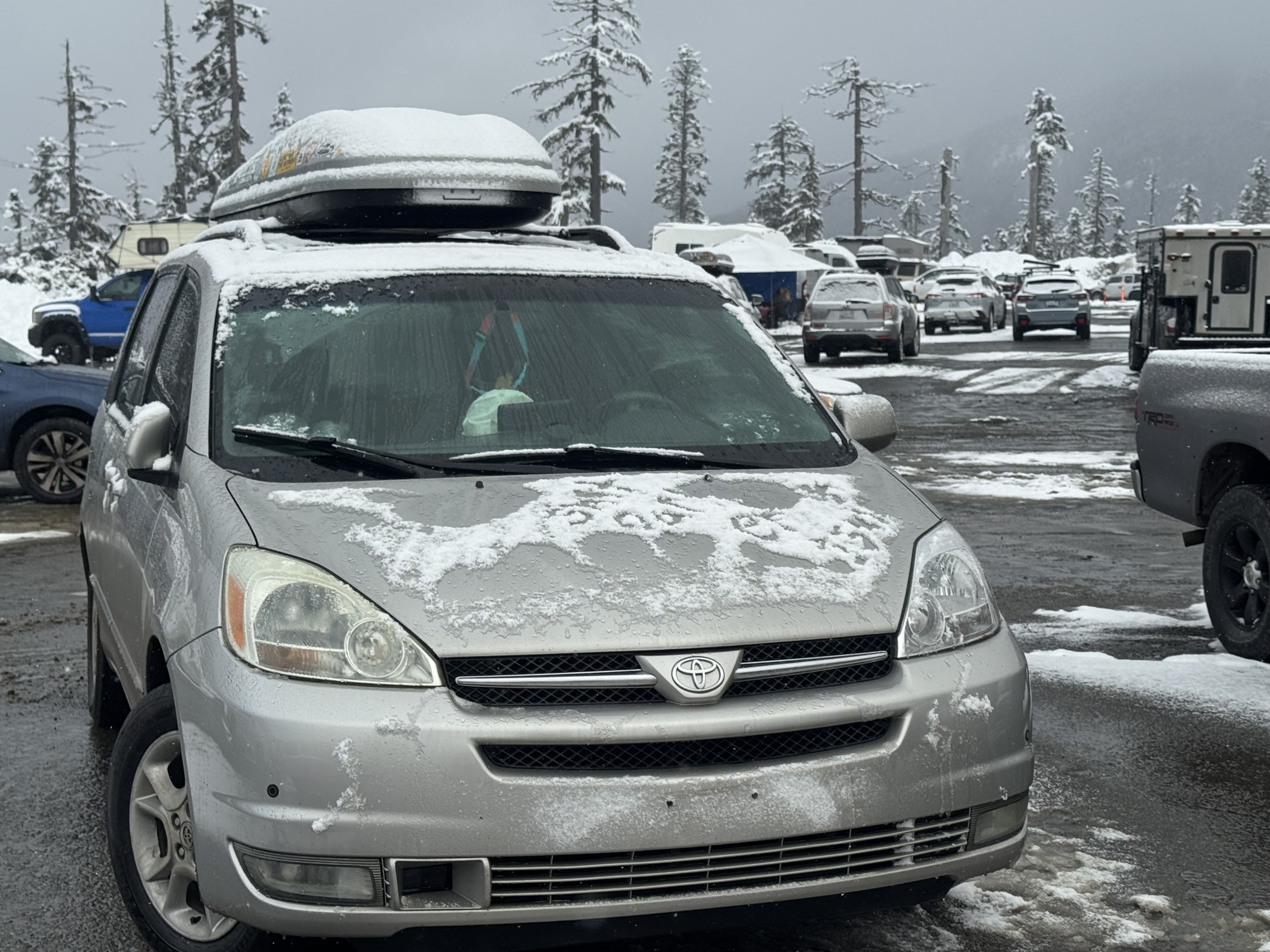 Cozy Sienna XLE Limited Conversion Van