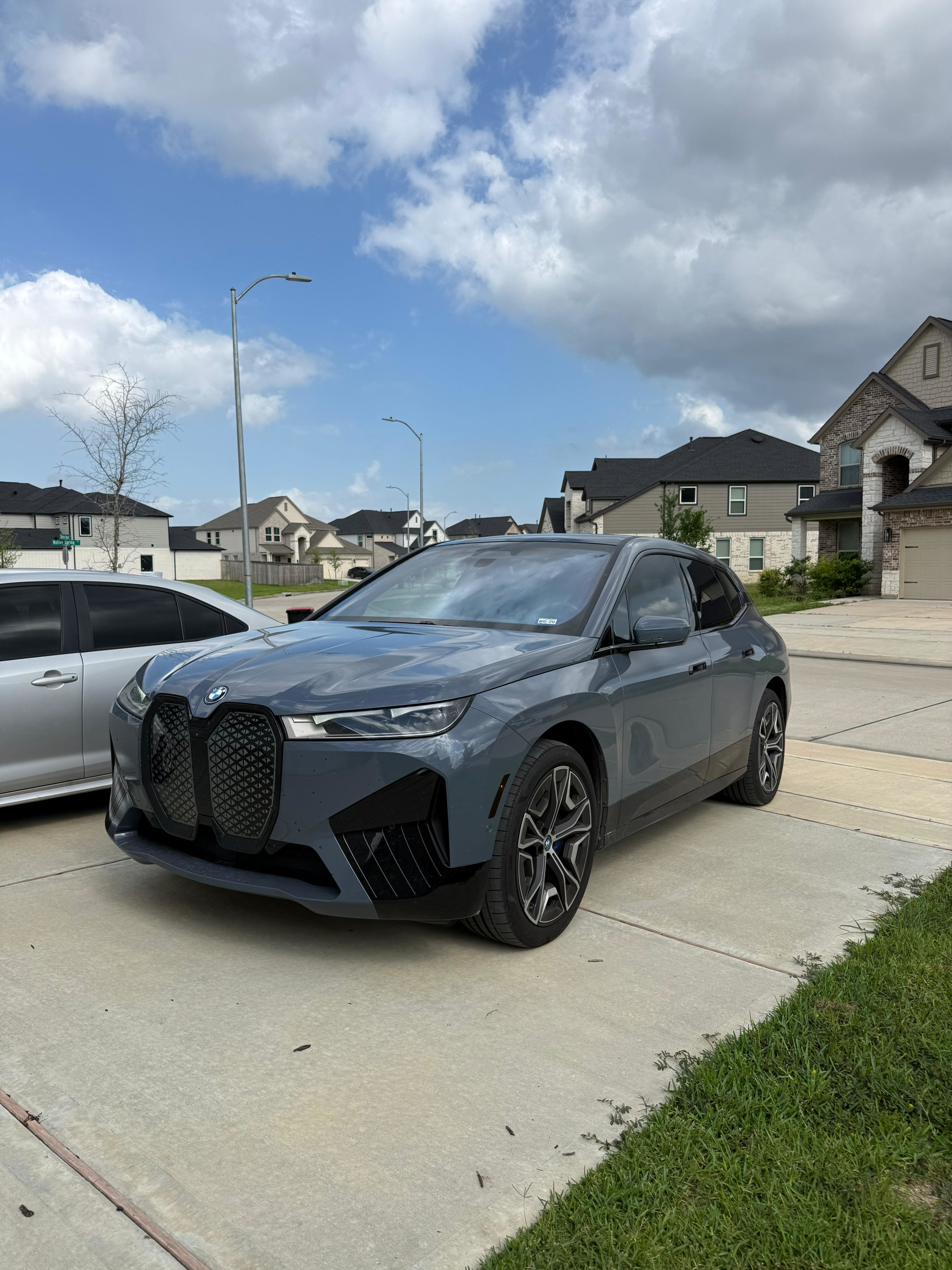 2024 BMW iX