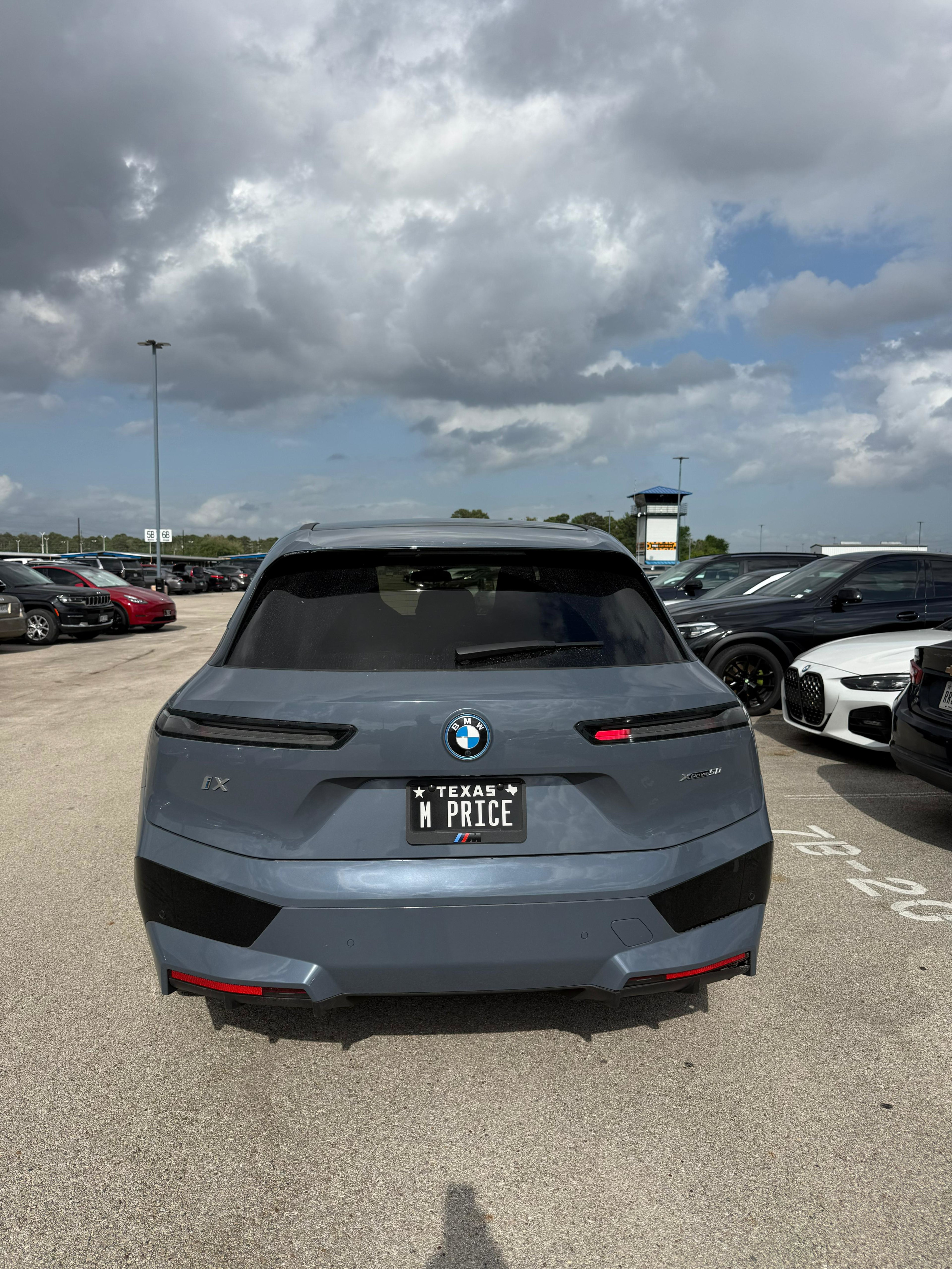 2024 BMW iX
