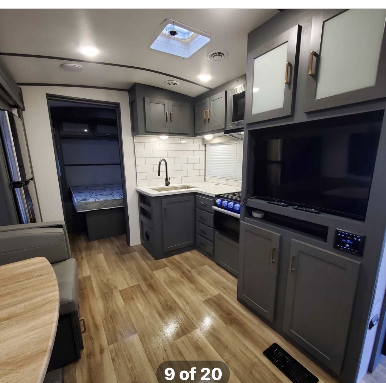 2022 KEYSTONE BULLET ULTRA LITE 29'