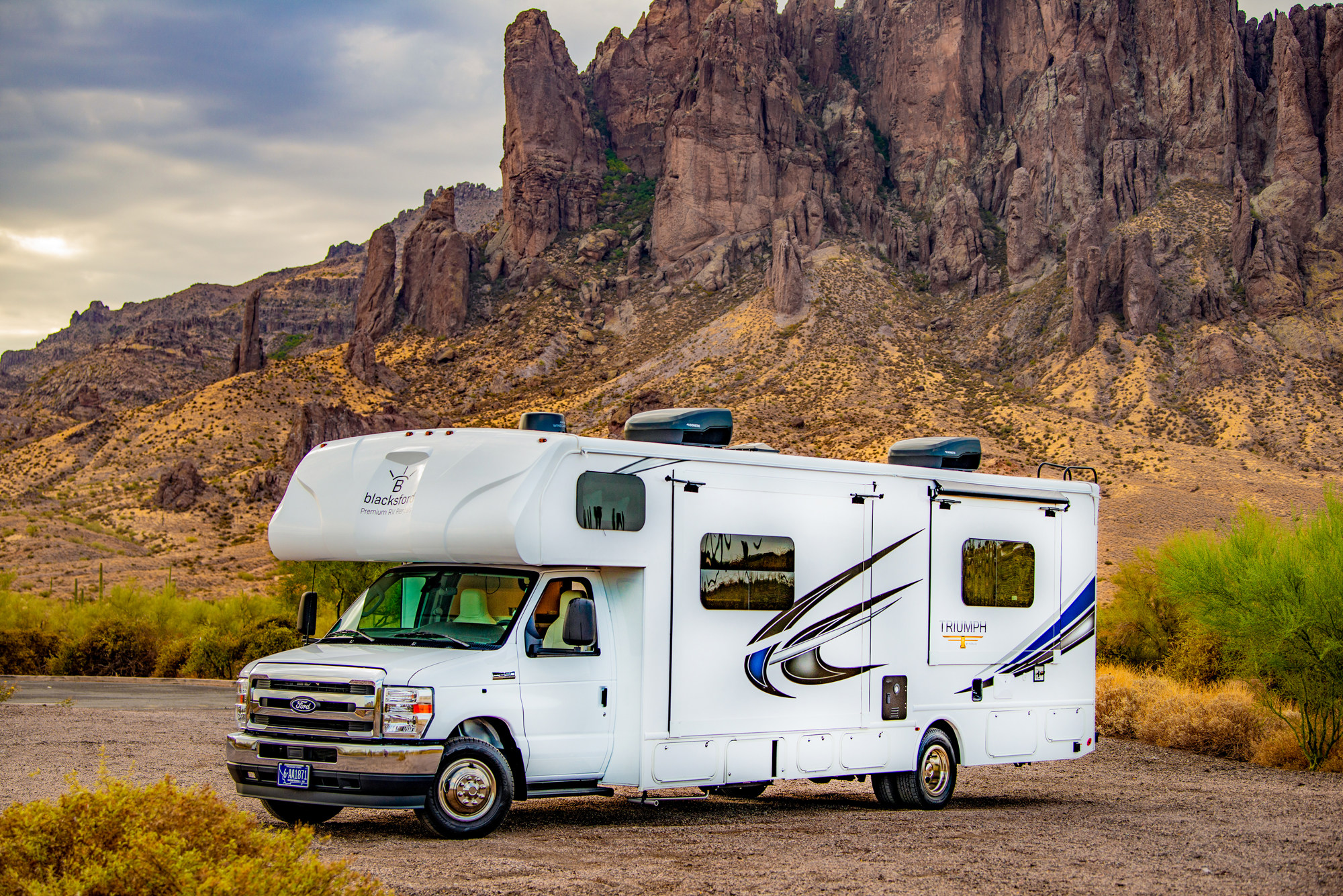 2025 Nexus Triumph 29T - Sleeps 8 - Unlimited Mileage - Seattle