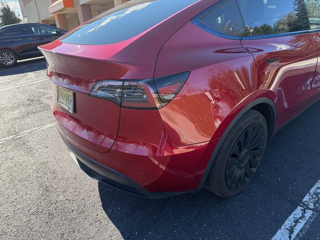 2025 Tesla Model Y