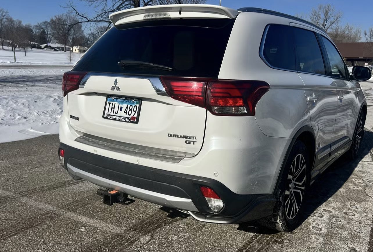 2016 Mitsubishi Outlander