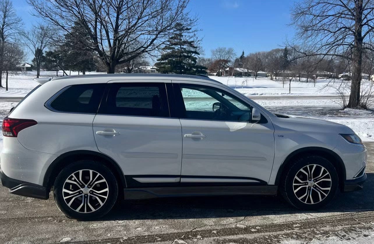 2016 Mitsubishi Outlander
