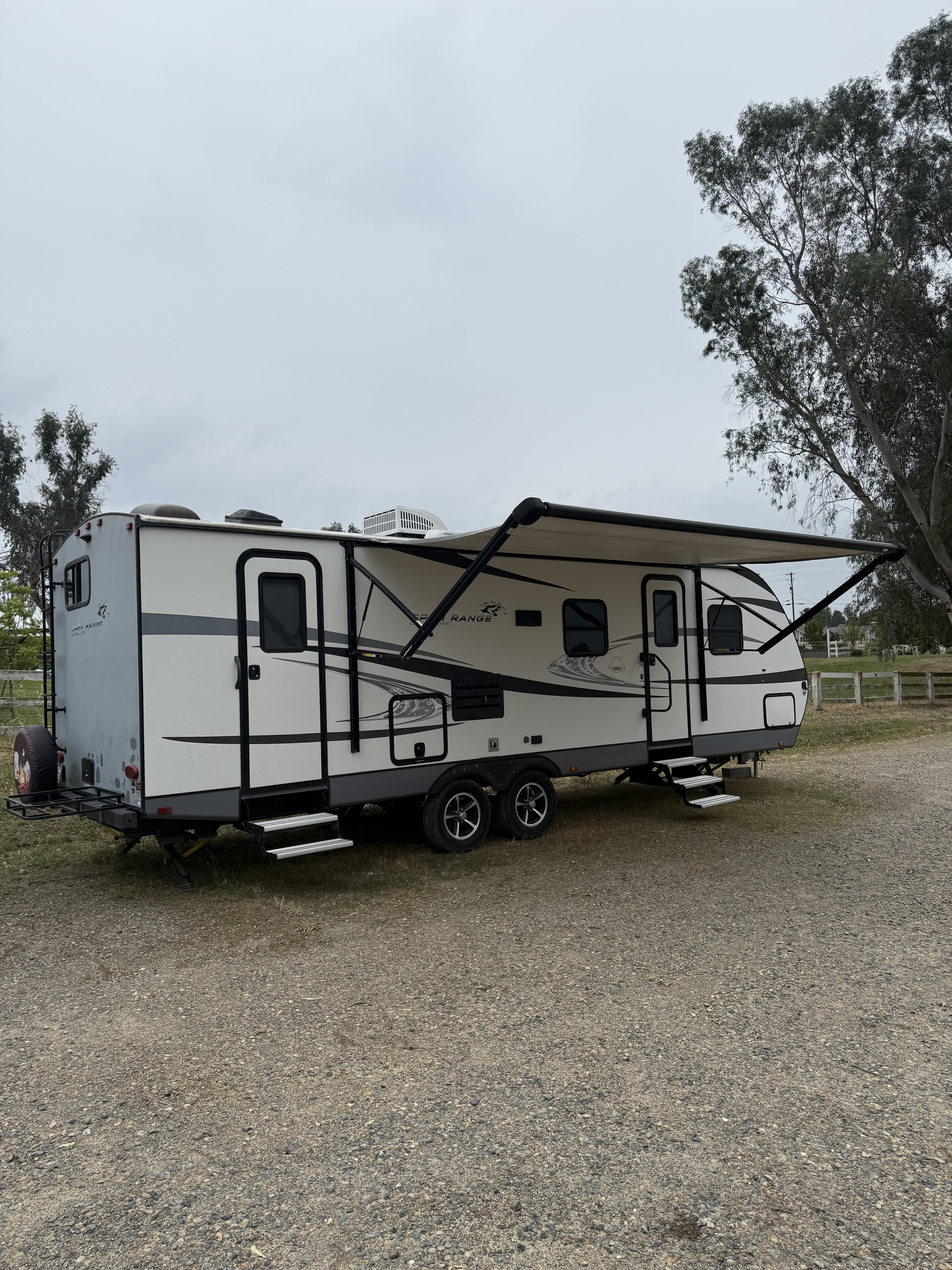 Family Friendly Trailer - Sleeps 8