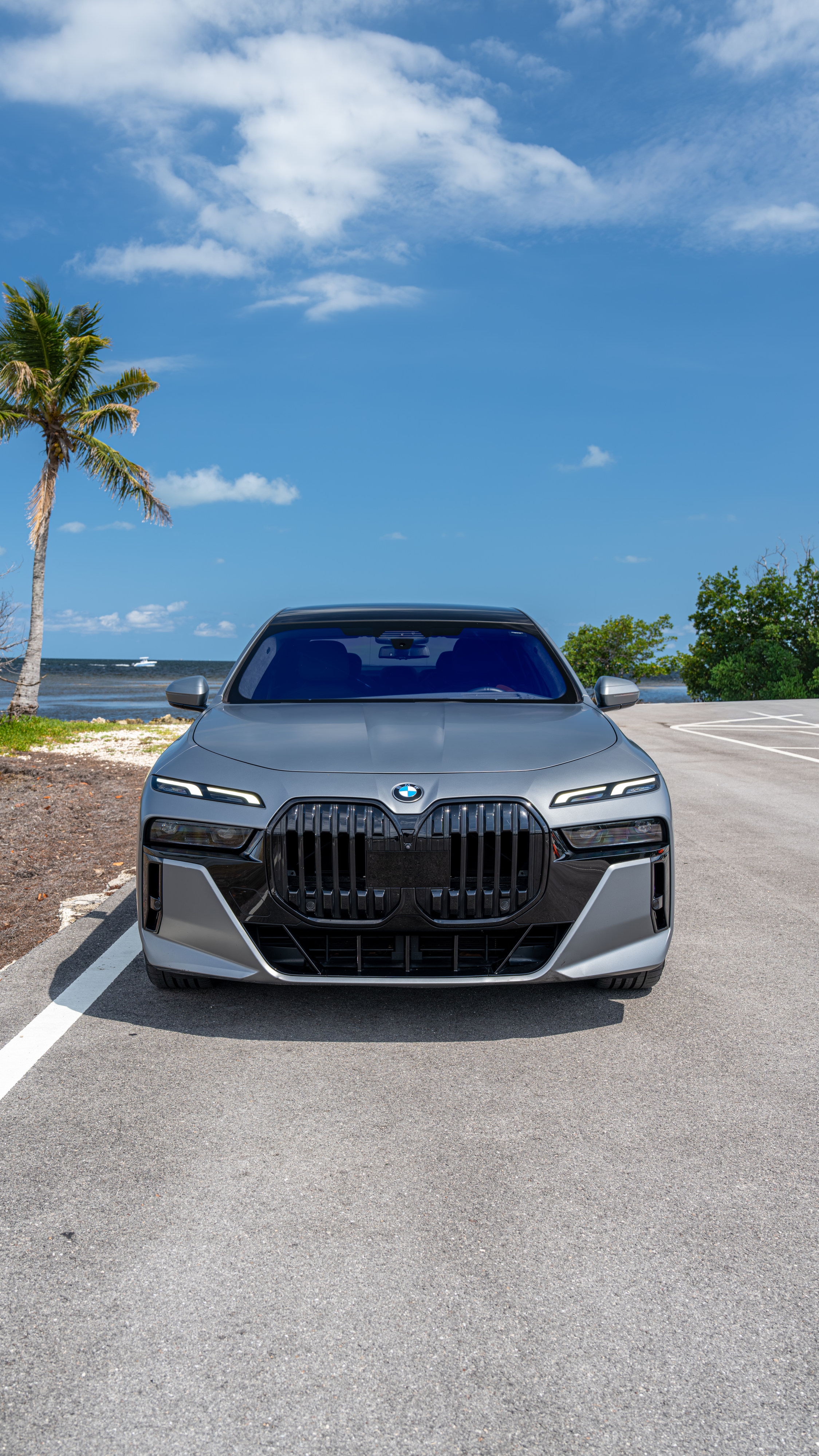 2023 BMW 760i