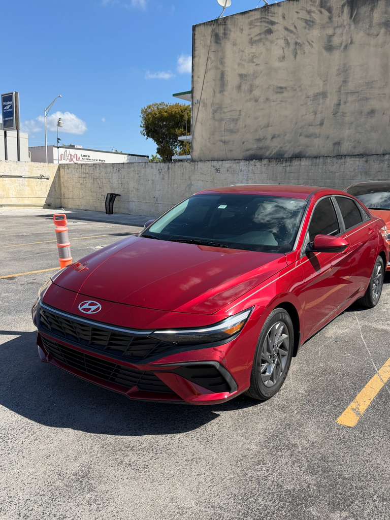 2024 Hyundai Elantra