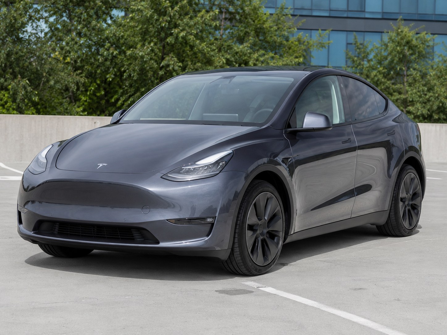 2025 Tesla Model Y