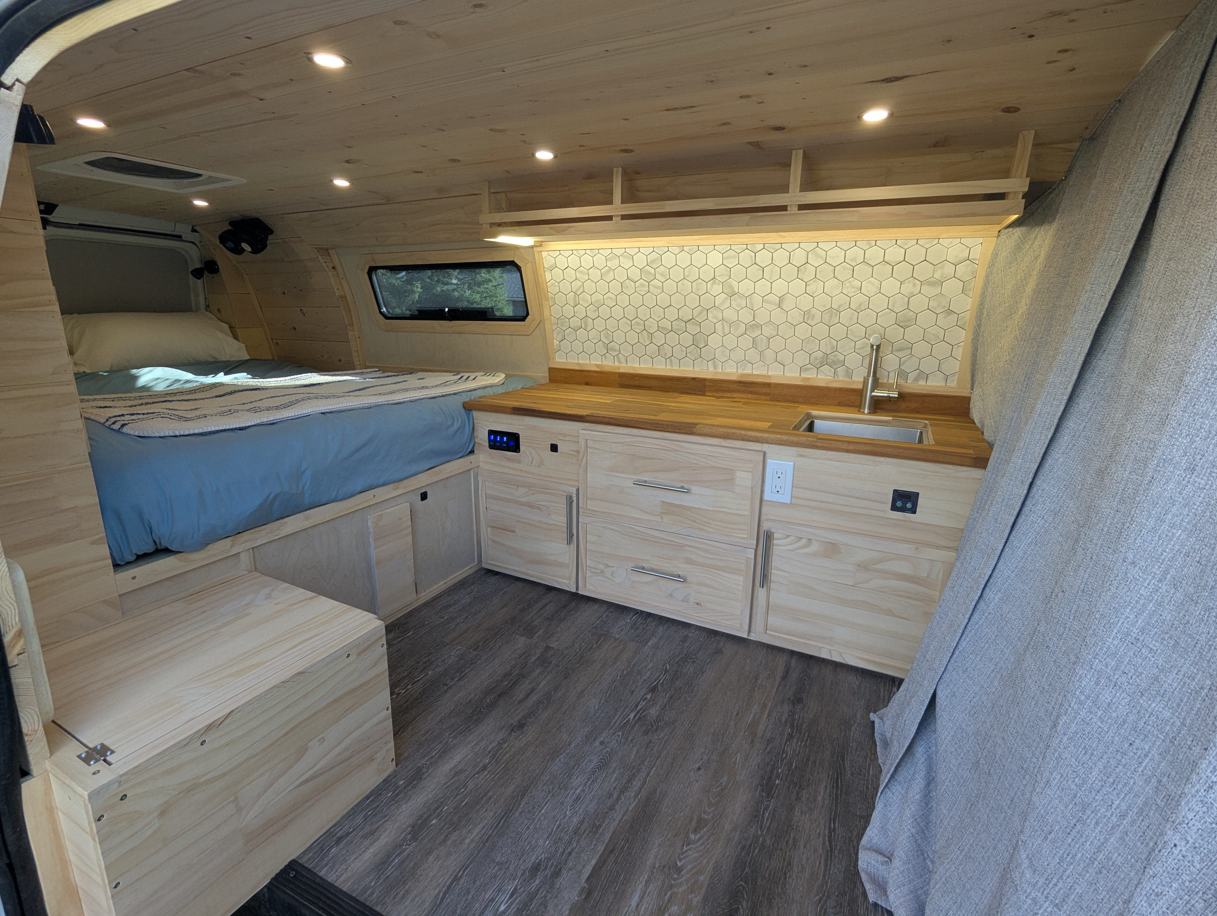 Luna the Campervan |  NO Cleaning Fee |  Park Passes Included