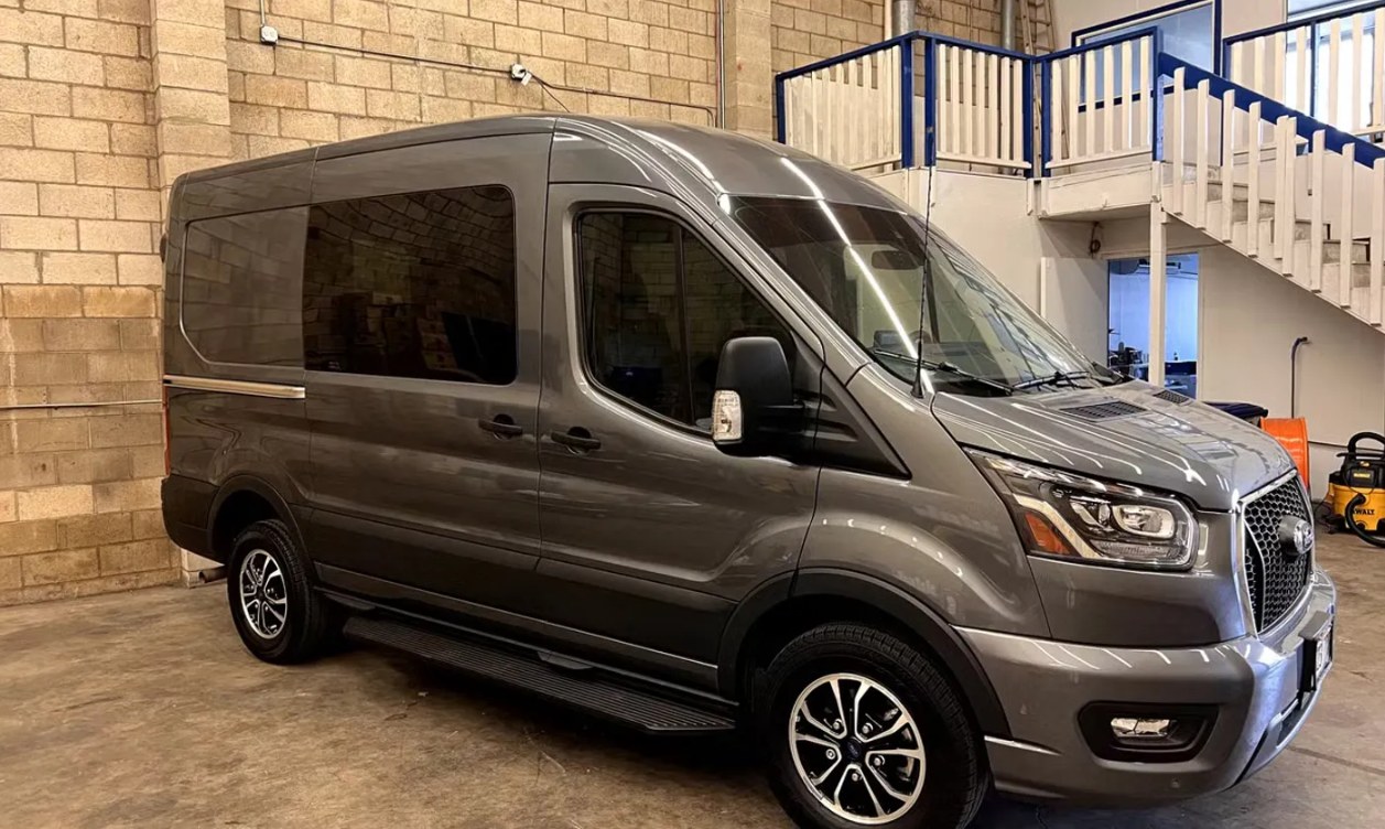 2021 Ford Transit Cargo Van