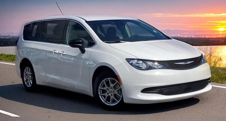 2023 Chrysler Voyager