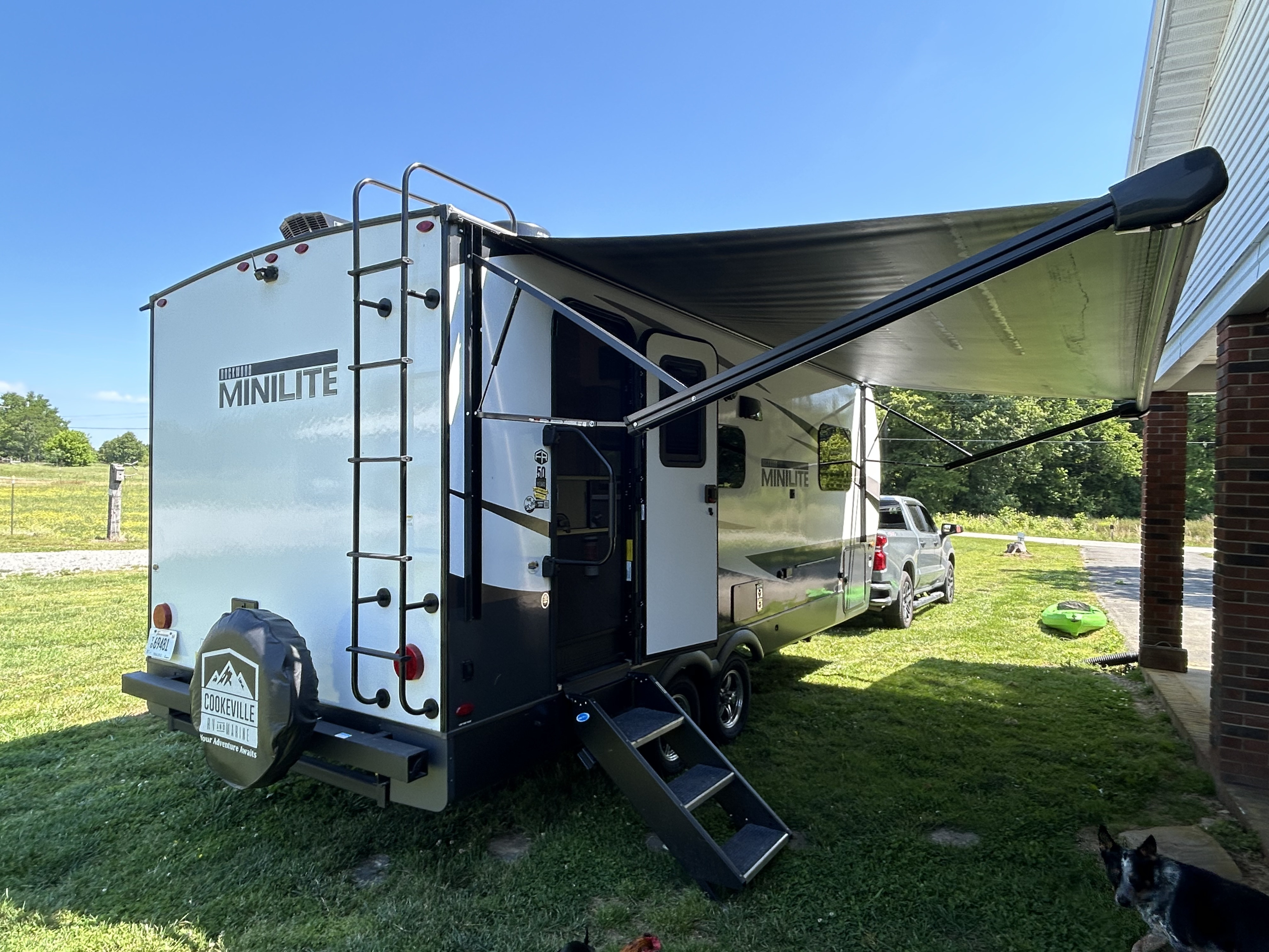2025 Camper Slide Out Features 2 Recliners-Delivery Only To Campgrounds
