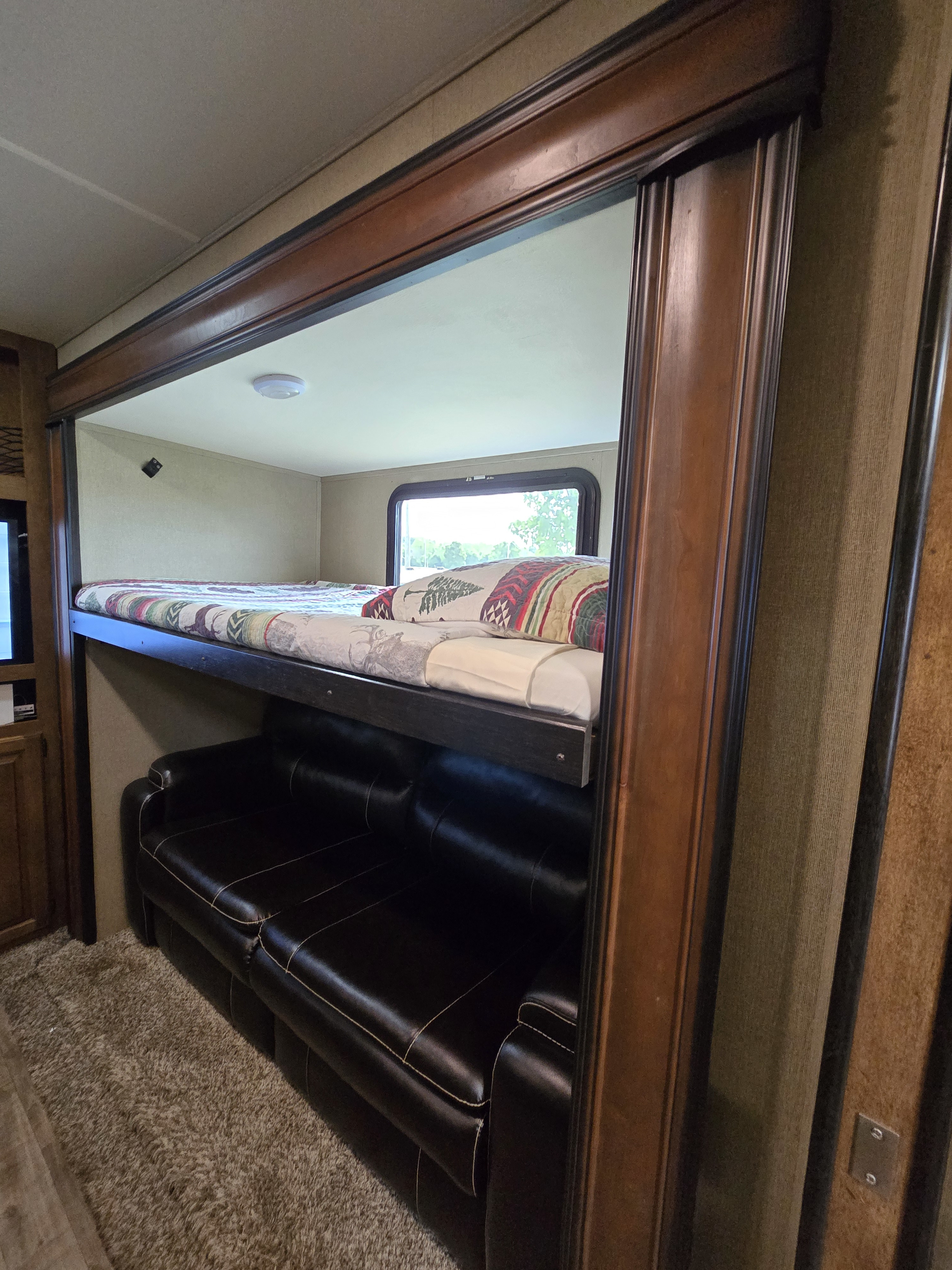 Travel trailer RV Rental 