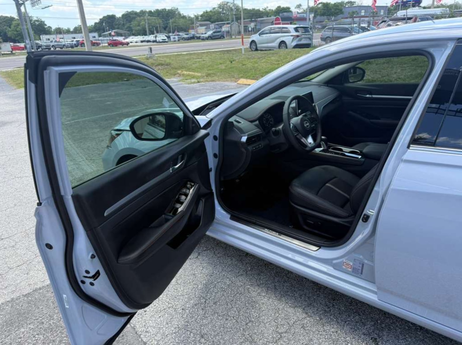 2025 Nissan Altima