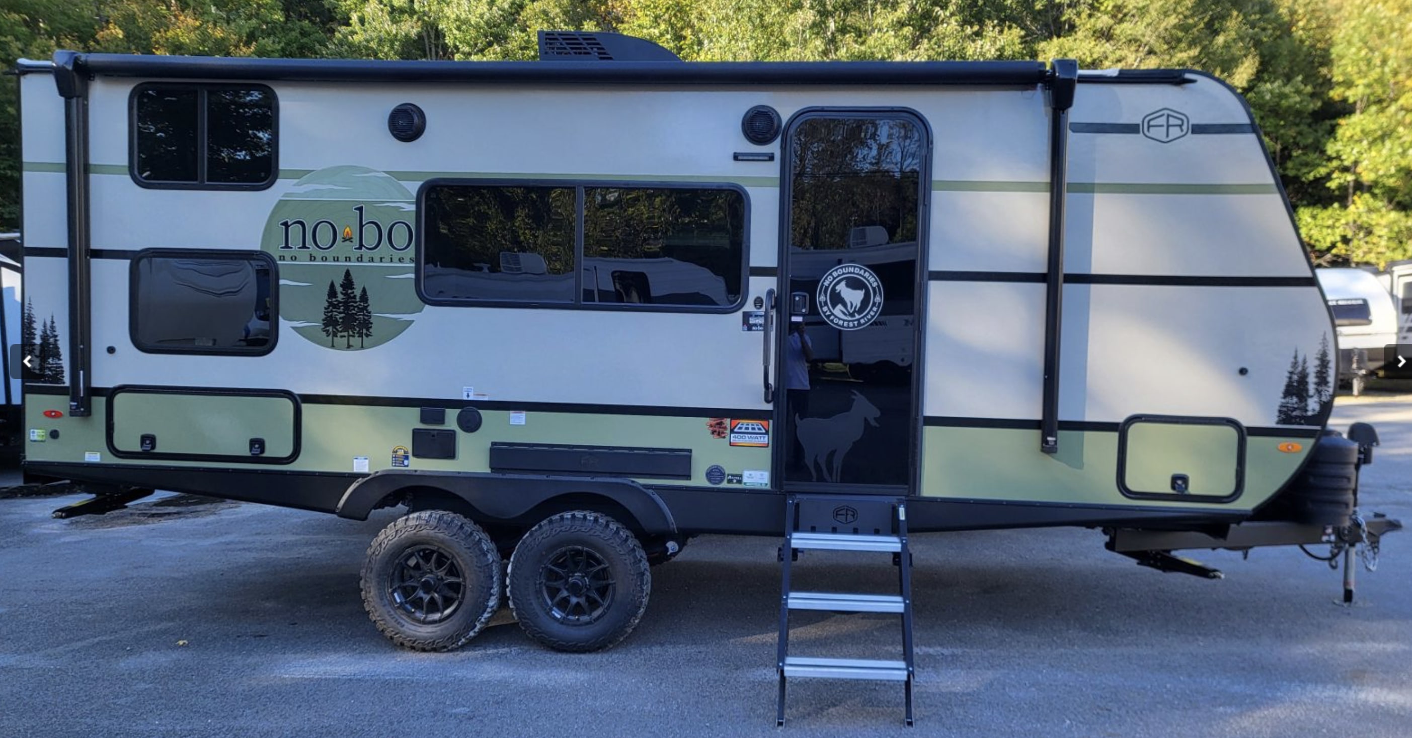 Adventure-Ready Family Camper, Sleeps 5, Solar + Inverter