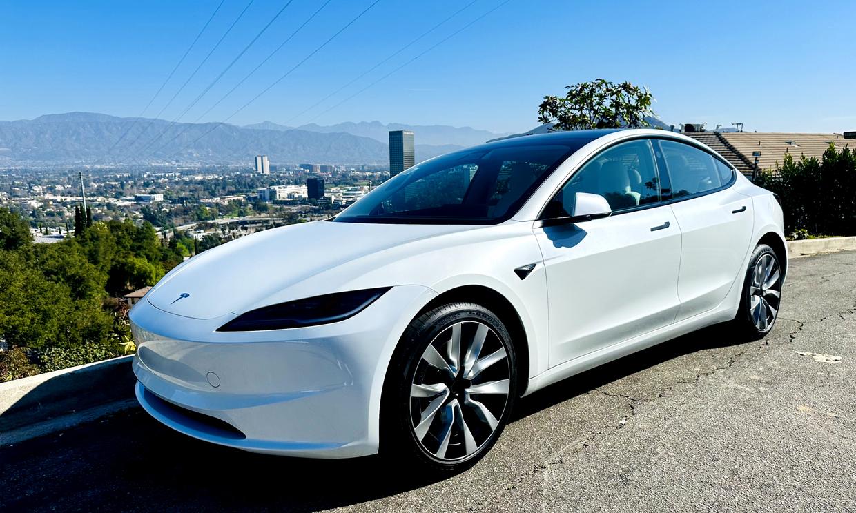 2025 Tesla Model 3