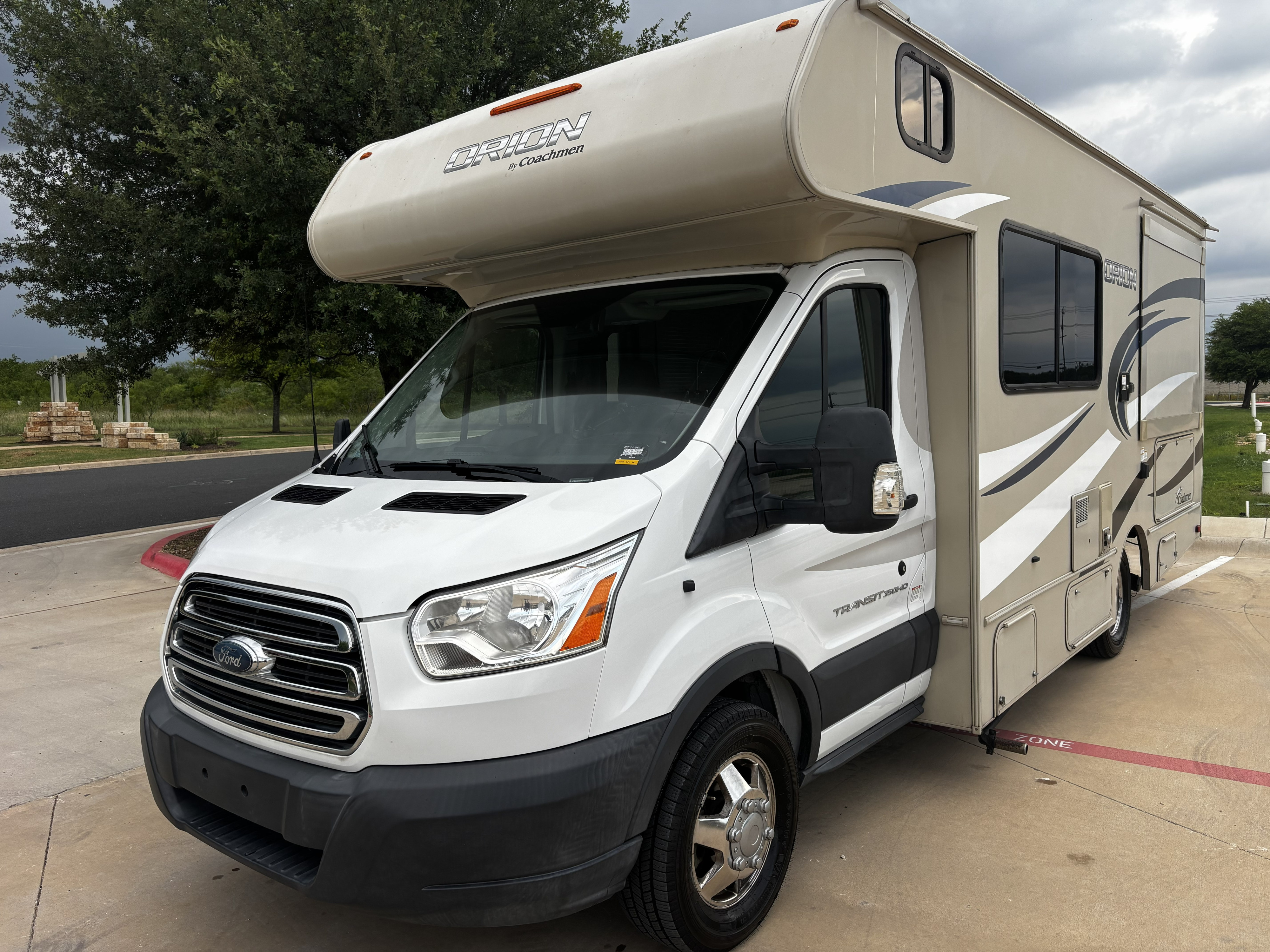 2019 Coachman Orion 21RS. Fully loaded, Luxury & Compact, Easy to Drive!