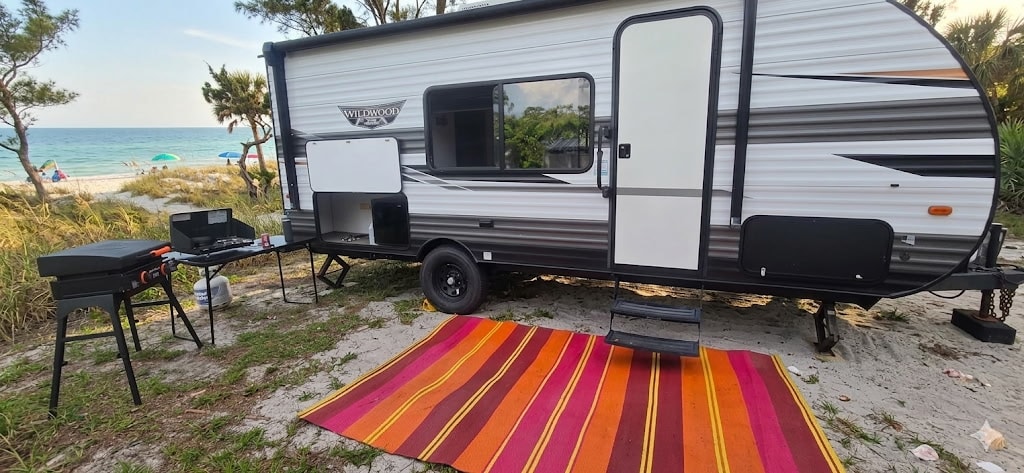 Not a Tent!!! 2022 Wildwood FSX 179DBK
