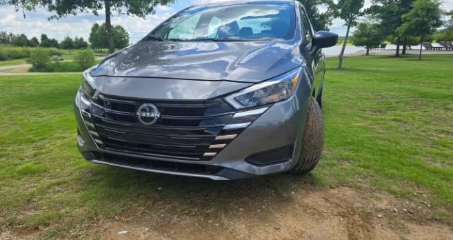 2025 Nissan Versa